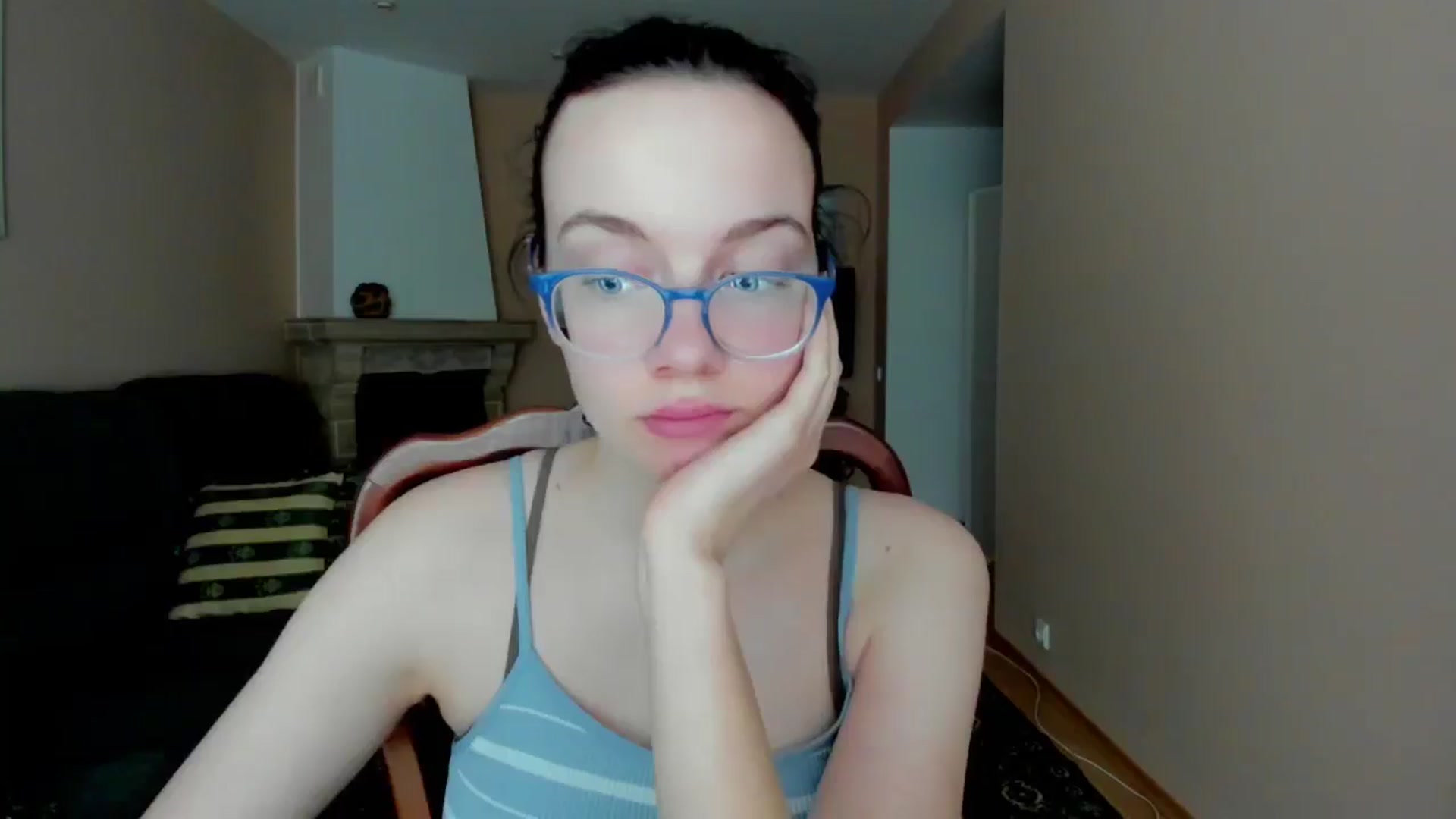 Gallery image thumbnail from Baby_Melania's myfreecams stream on, 05/27/2025, 18:58 image 16 of 20