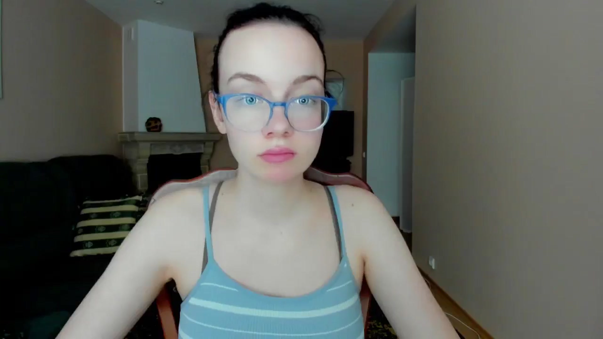 Gallery image thumbnail from Baby_Melania's myfreecams stream on, 05/27/2025, 18:58 image 13 of 20