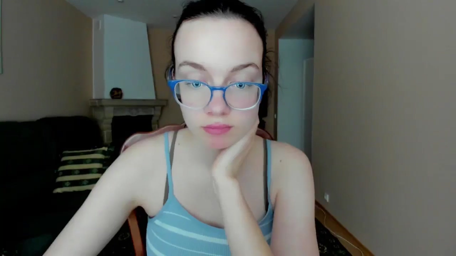 Gallery image thumbnail from Baby_Melania's myfreecams stream on, 05/27/2025, 18:58 image 6 of 20