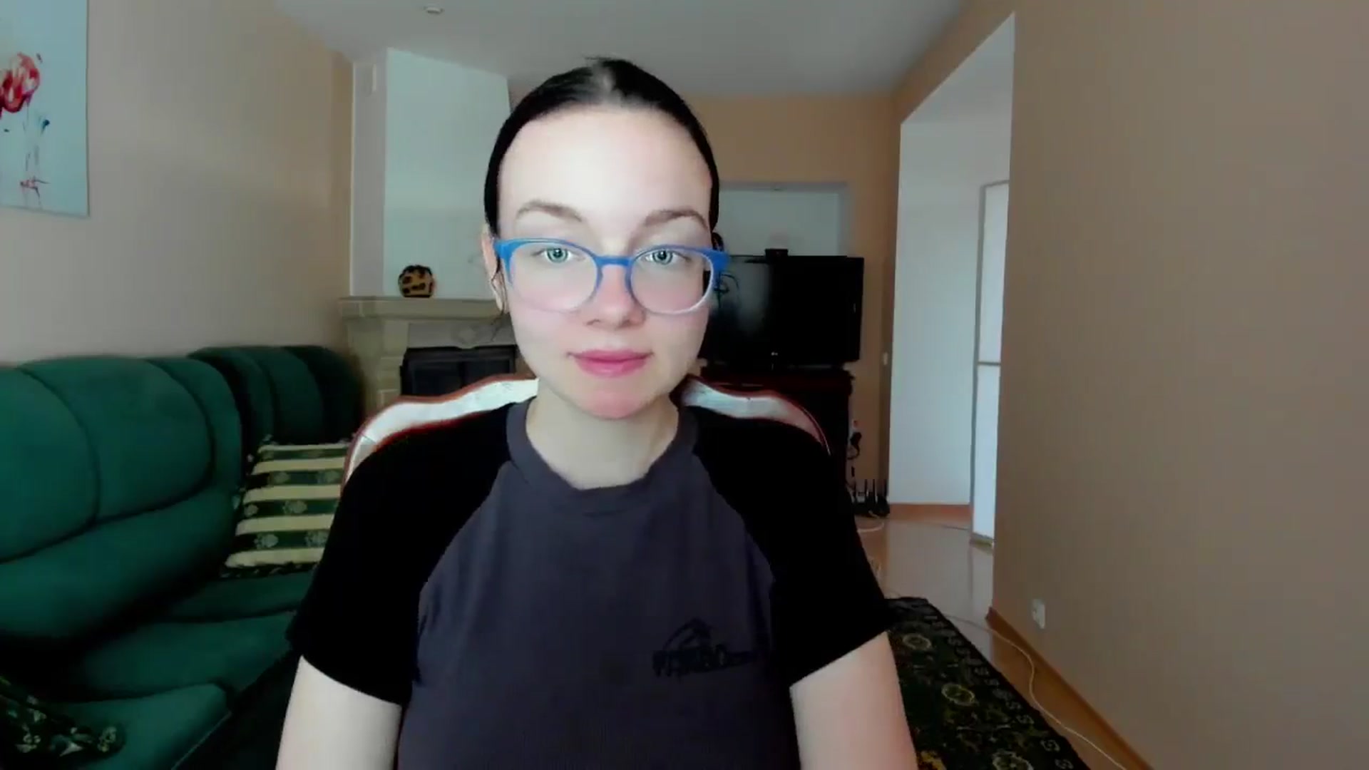 Gallery image thumbnail from Baby_Melania's myfreecams stream on, 05/28/2025, 15:53 image 5 of 20