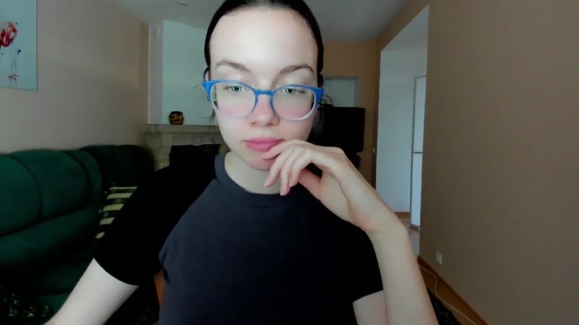 Gallery image thumbnail from Baby_Melania's myfreecams stream on, 05/28/2025, 15:53 image 9 of 20