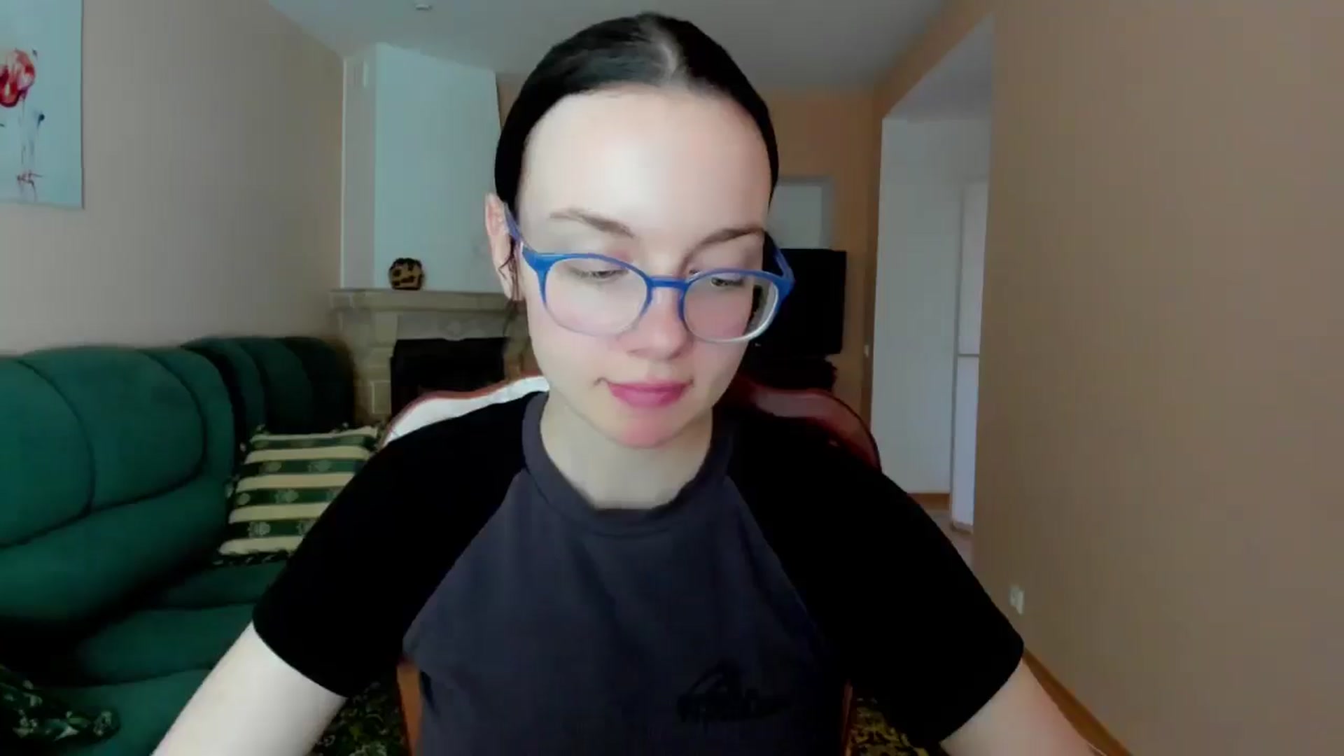 Gallery image thumbnail from Baby_Melania's myfreecams stream on, 05/28/2025, 17:06 image 9 of 20