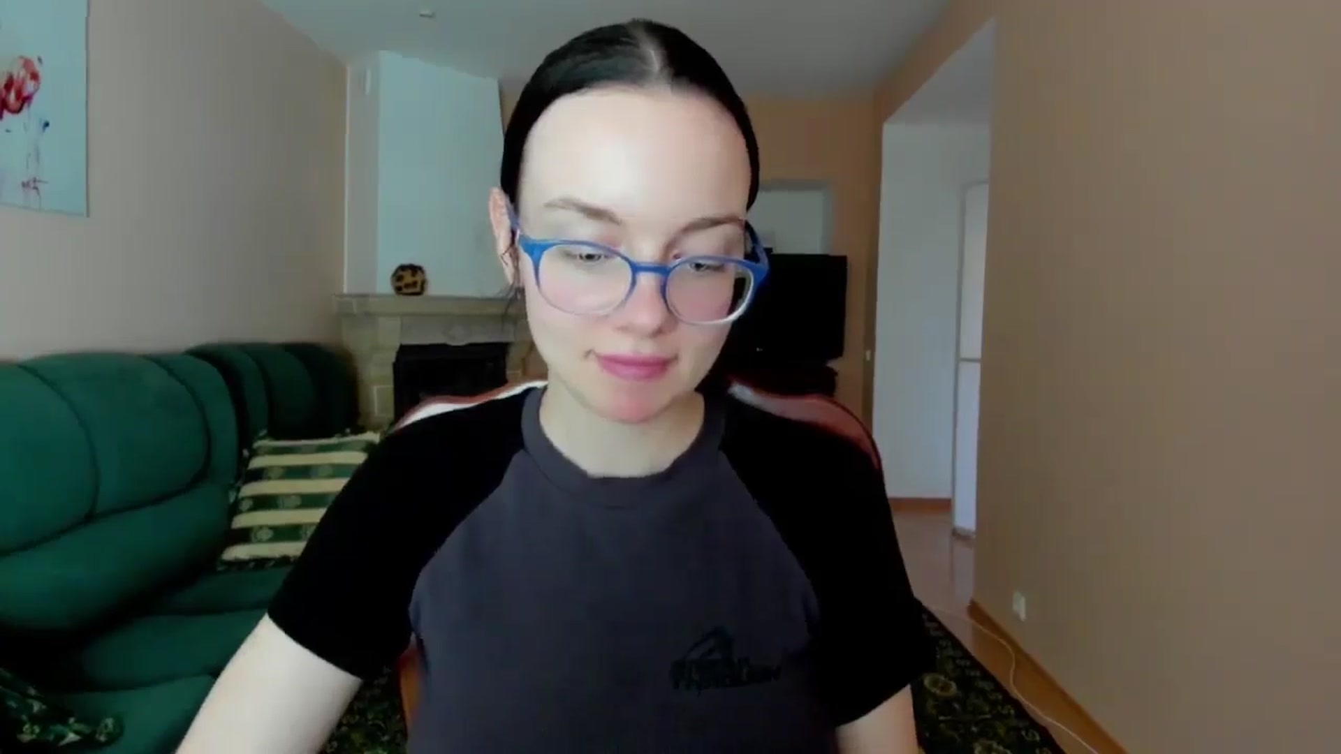 Gallery image thumbnail from Baby_Melania's myfreecams stream on, 05/28/2025, 17:06 image 3 of 20
