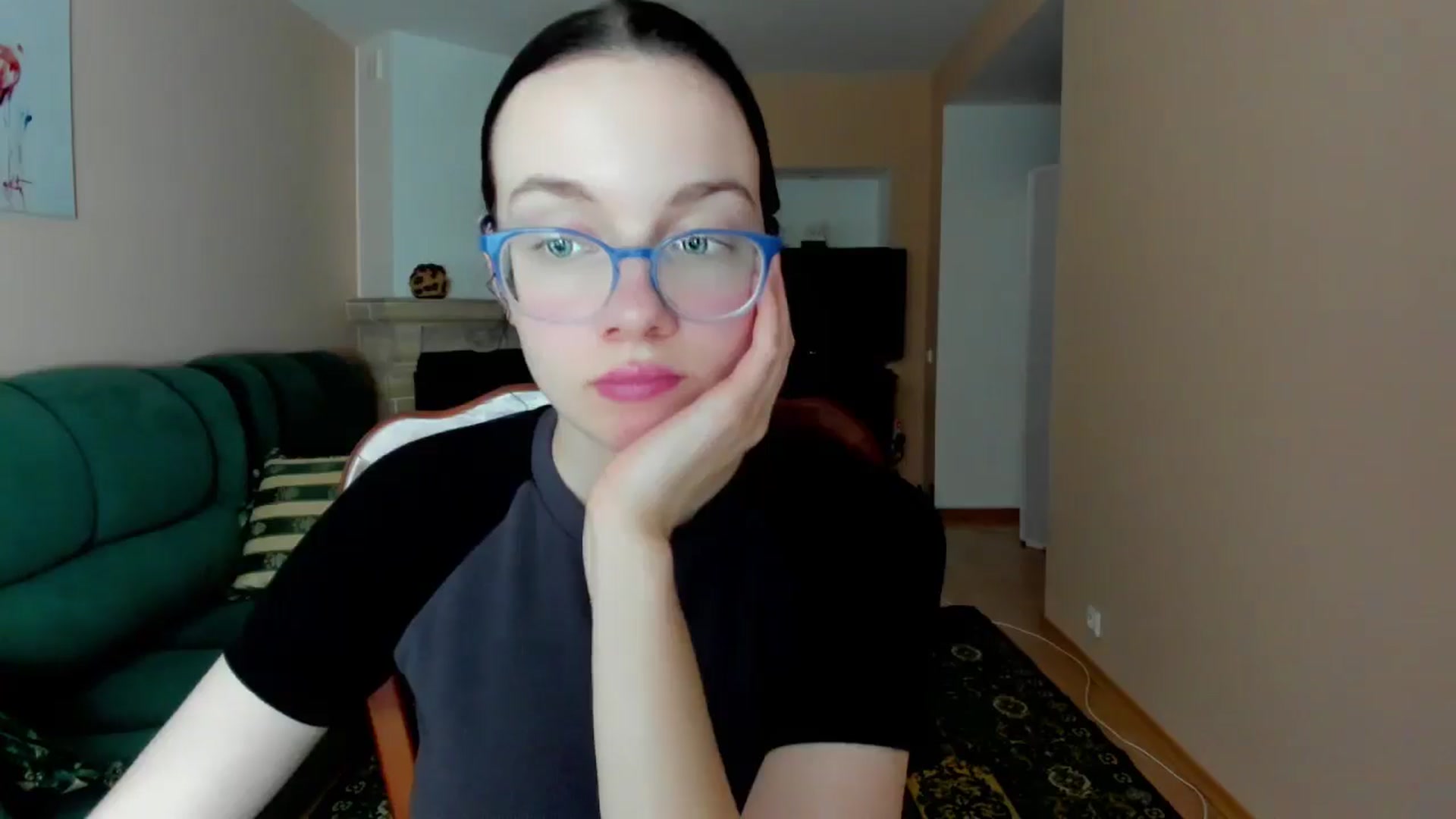 Gallery image thumbnail from Baby_Melania's myfreecams stream on, 05/28/2025, 18:22 image 16 of 20