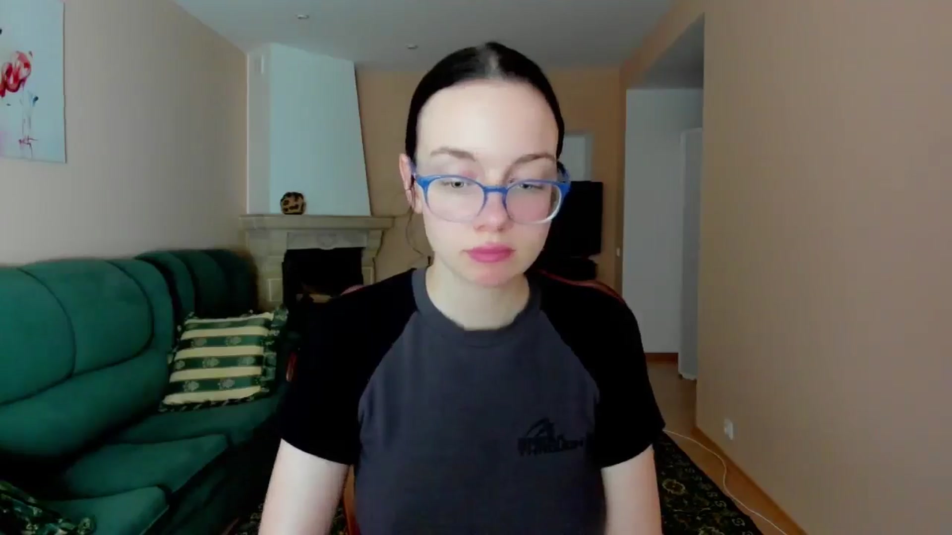 Gallery image thumbnail from Baby_Melania's myfreecams stream on, 05/28/2025, 19:05 image 6 of 20