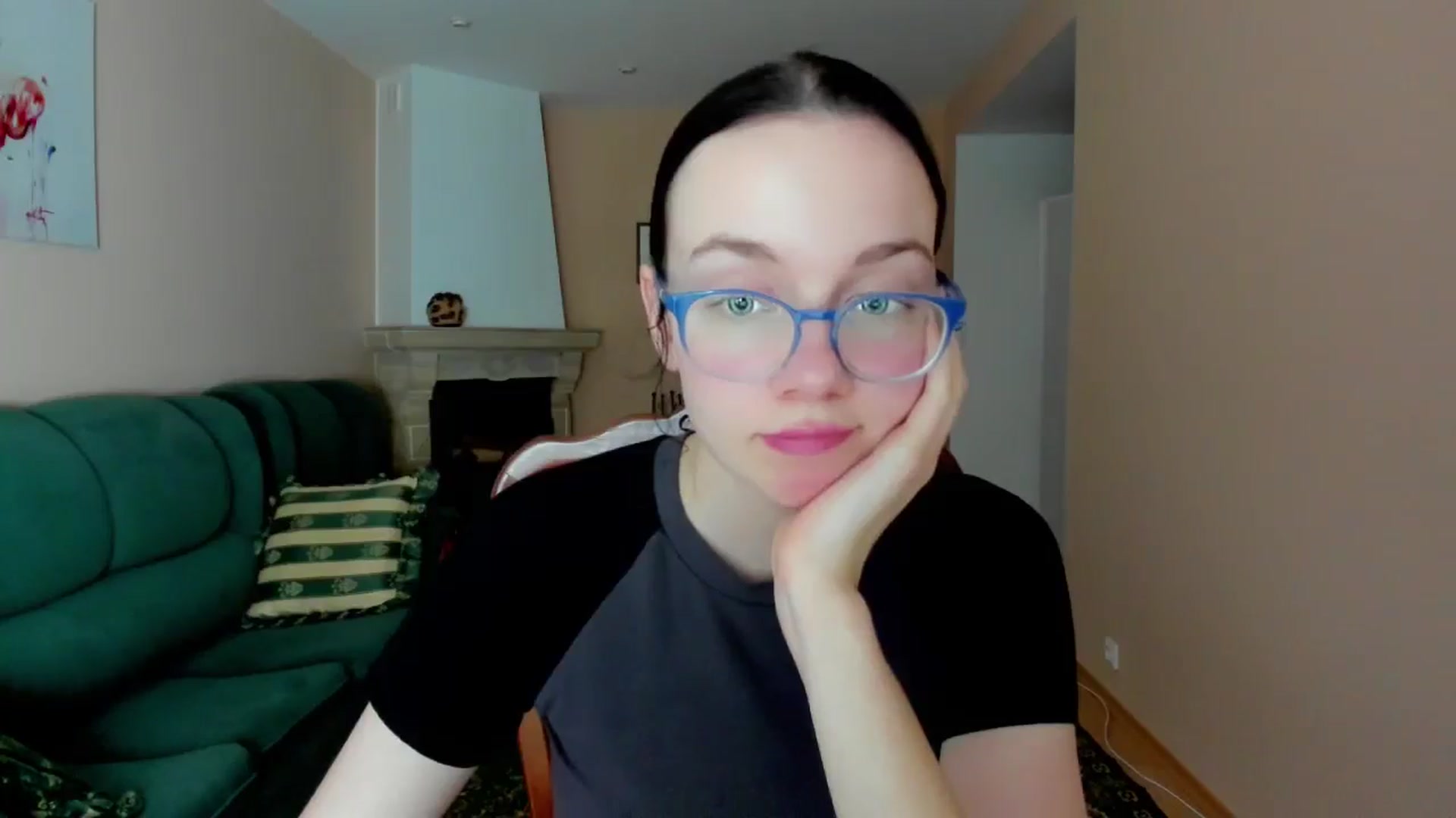Gallery image thumbnail from Baby_Melania's myfreecams stream on, 05/28/2025, 19:05 image 4 of 20