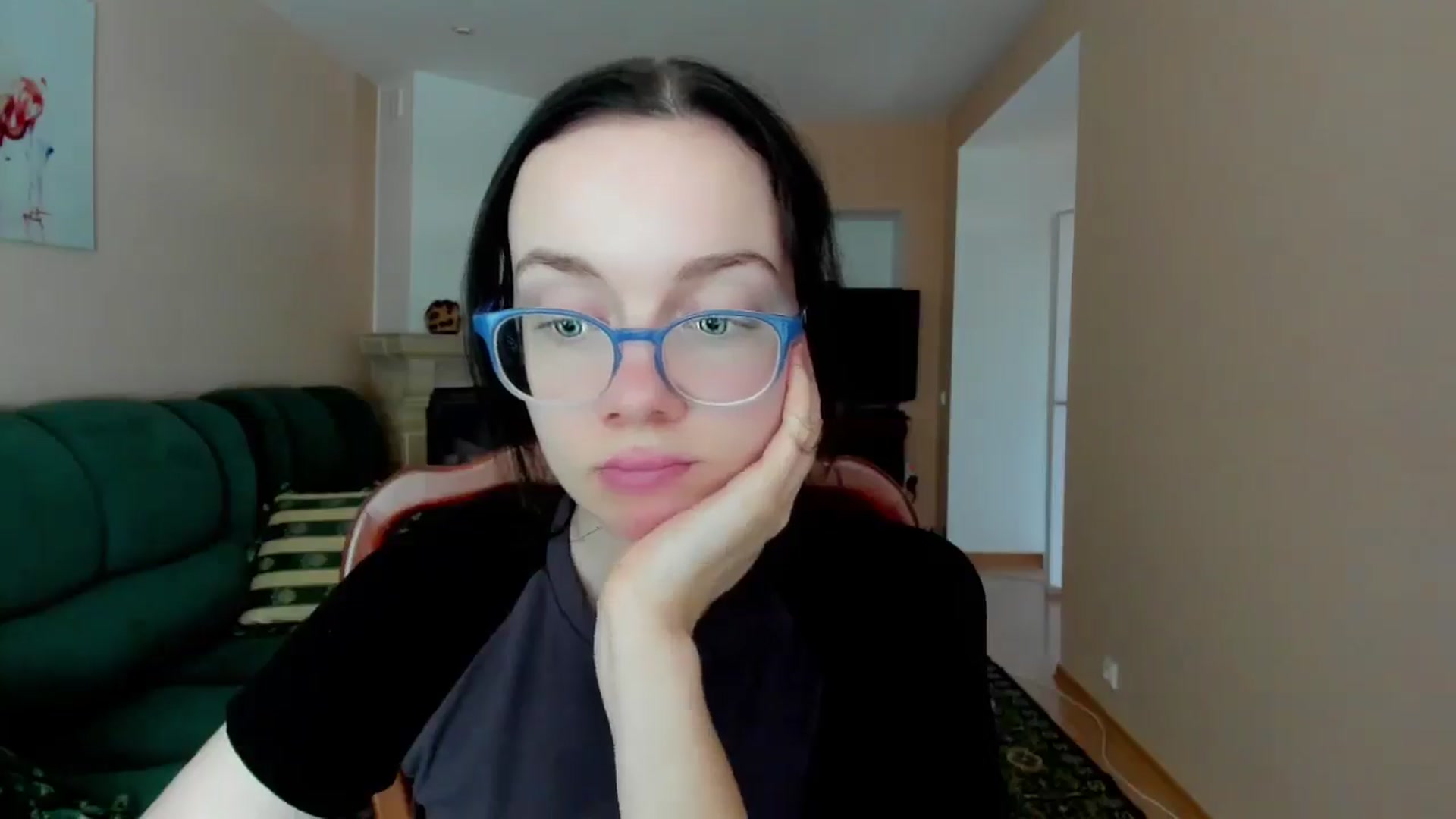 Gallery image thumbnail from Baby_Melania's myfreecams stream on, 05/29/2025, 17:01 image 6 of 20