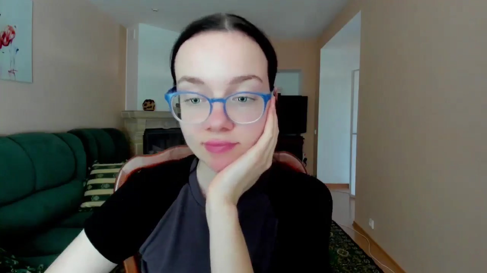 Gallery image thumbnail from Baby_Melania's myfreecams stream on, 05/29/2025, 17:01 image 4 of 20
