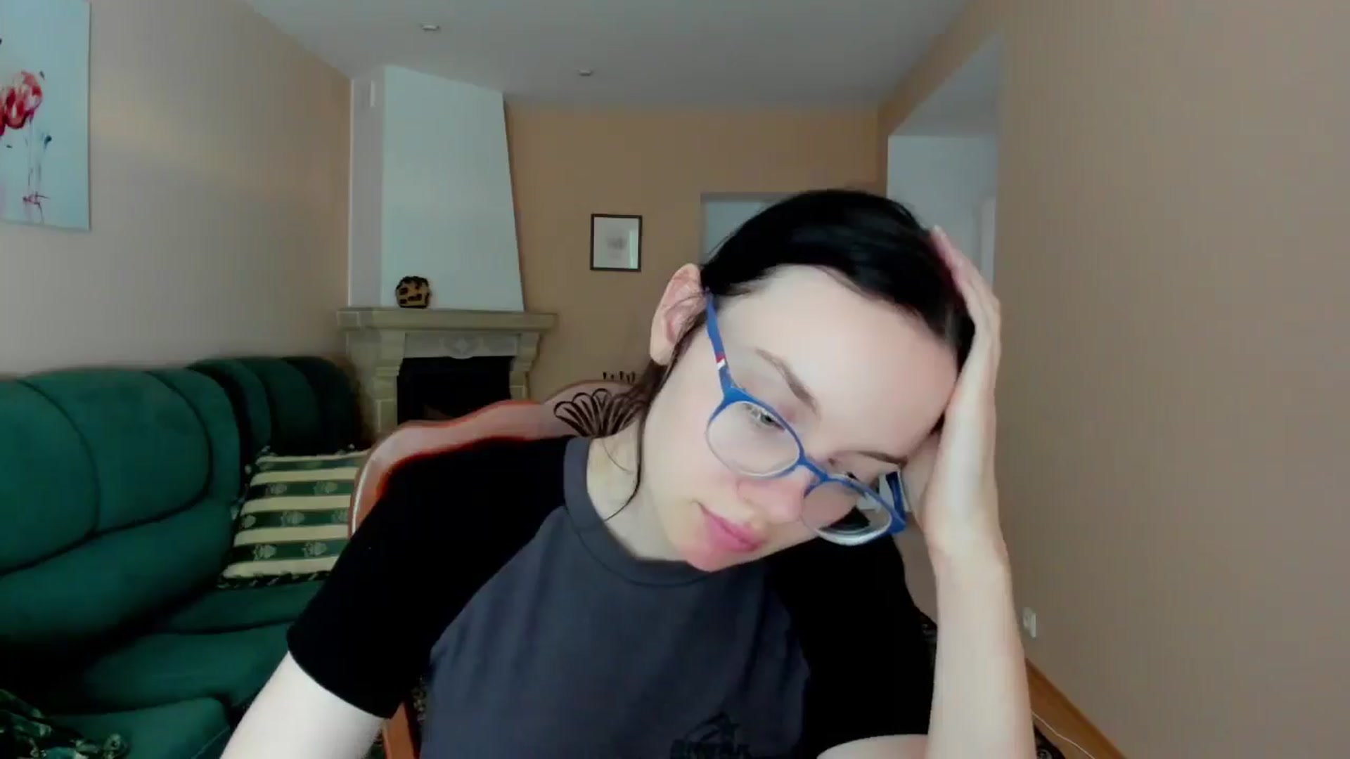 Gallery image thumbnail from Baby_Melania's myfreecams stream on, 05/29/2025, 17:01 image 19 of 20