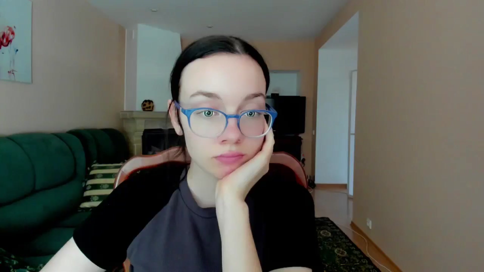 Gallery image thumbnail from Baby_Melania's myfreecams stream on, 05/29/2025, 17:01 image 8 of 20