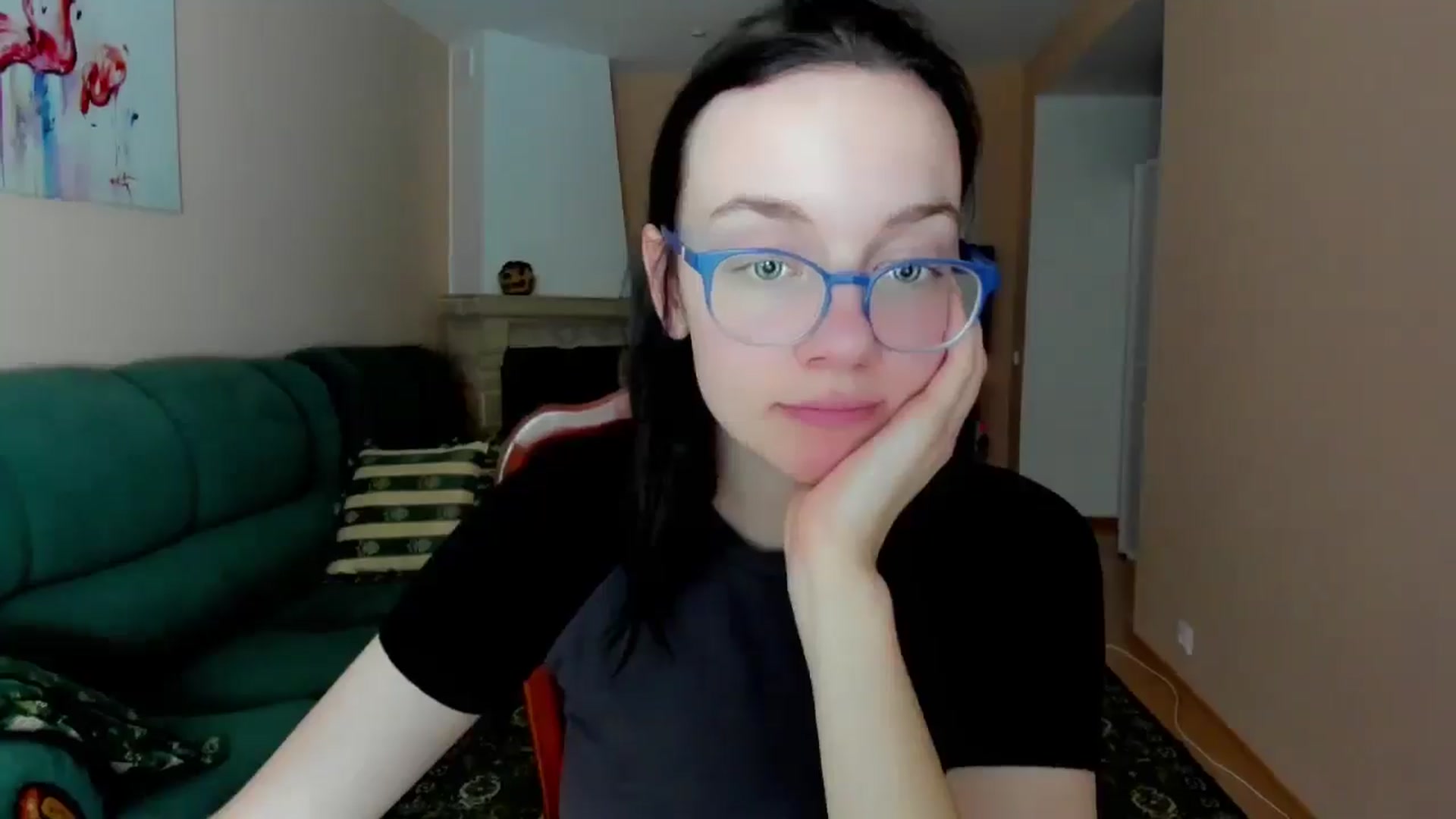 Gallery image thumbnail from Baby_Melania's myfreecams stream on, 05/29/2025, 19:00 image 16 of 20