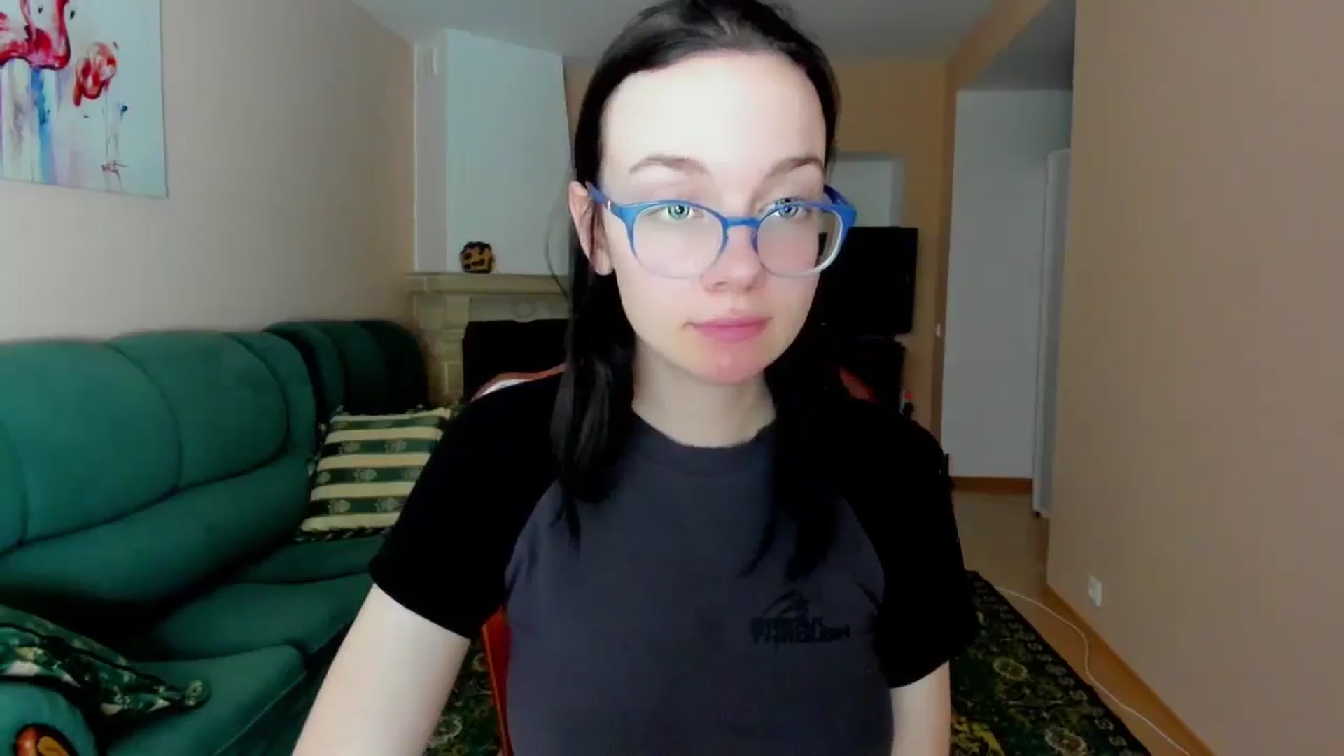 Gallery image thumbnail from Baby_Melania's myfreecams stream on, 05/29/2025, 19:00 image 14 of 20