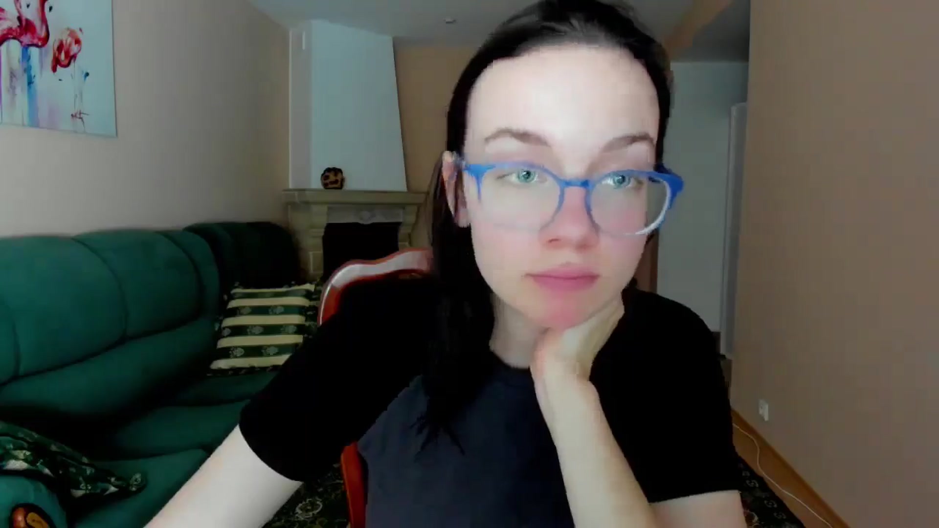 Gallery image thumbnail from Baby_Melania's myfreecams stream on, 05/29/2025, 19:00 image 18 of 20