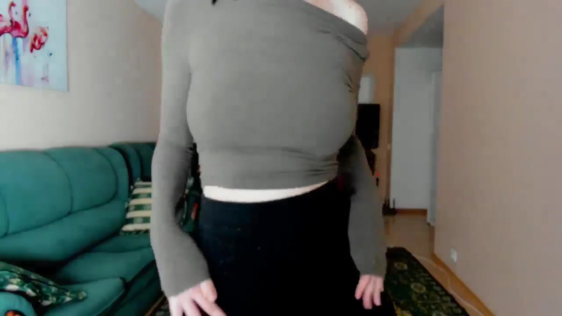 Gallery image thumbnail from Baby_Melania's myfreecams stream on, 05/30/2025, 18:30 image 16 of 20