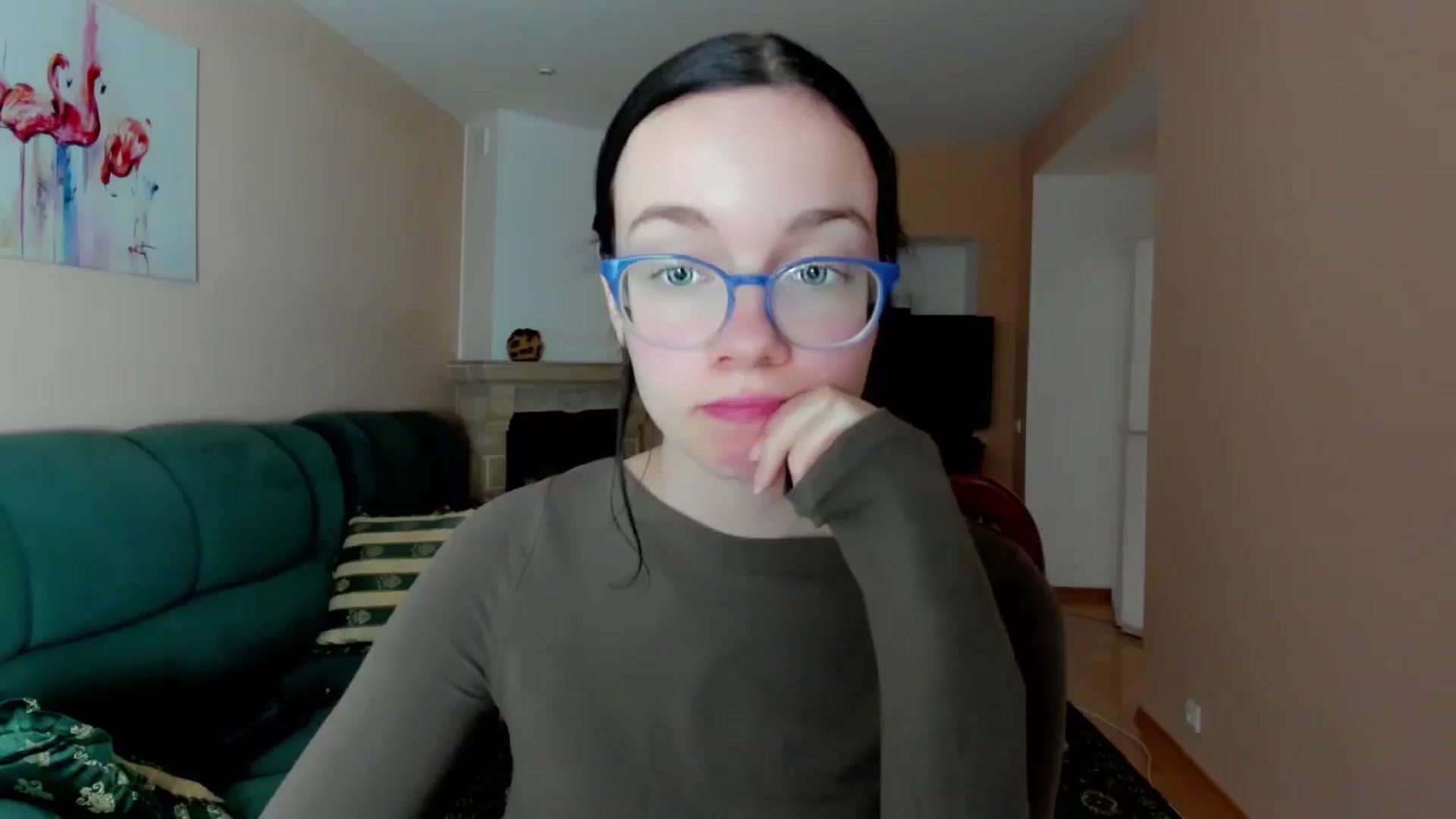 Gallery image thumbnail from Baby_Melania's myfreecams stream on, 05/31/2025, 19:01 image 18 of 20