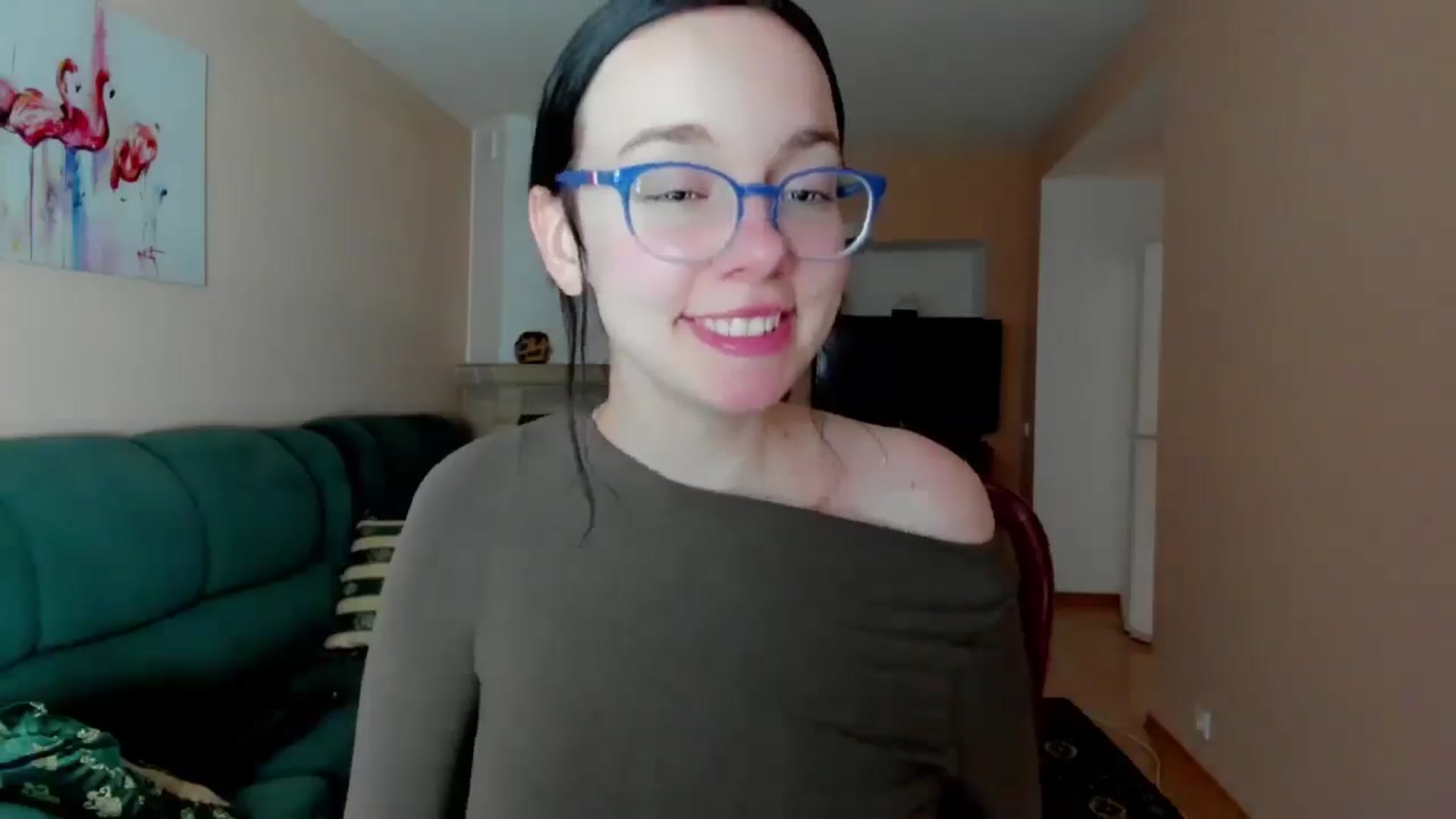 Gallery image thumbnail from Baby_Melania's myfreecams stream on, 05/31/2025, 19:01 image 12 of 20