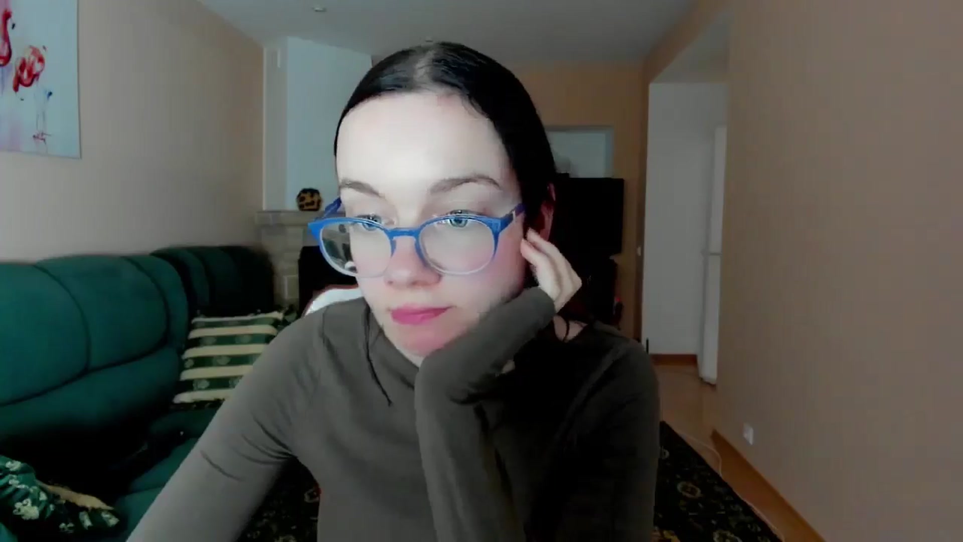 Gallery image thumbnail from Baby_Melania's myfreecams stream on, 05/31/2025, 19:01 image 4 of 20