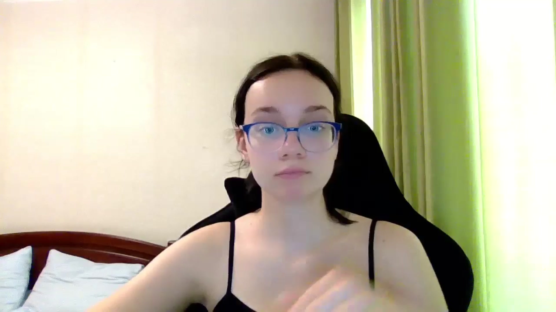 Gallery image thumbnail from Baby_Melania's myfreecams stream on, 06/03/2025, 15:40 image 18 of 20