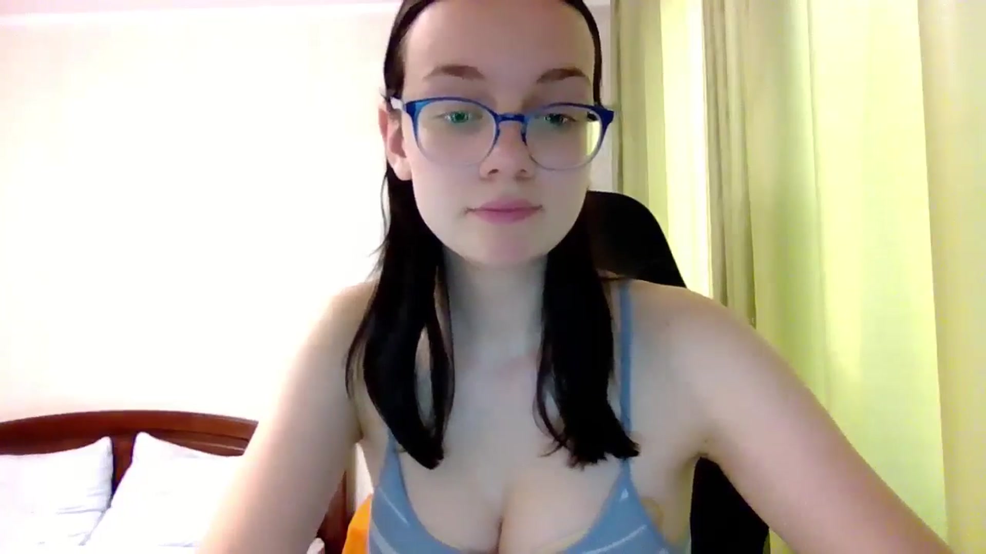 Gallery image thumbnail from Baby_Melania's myfreecams stream on, 06/04/2025, 16:47 image 15 of 20