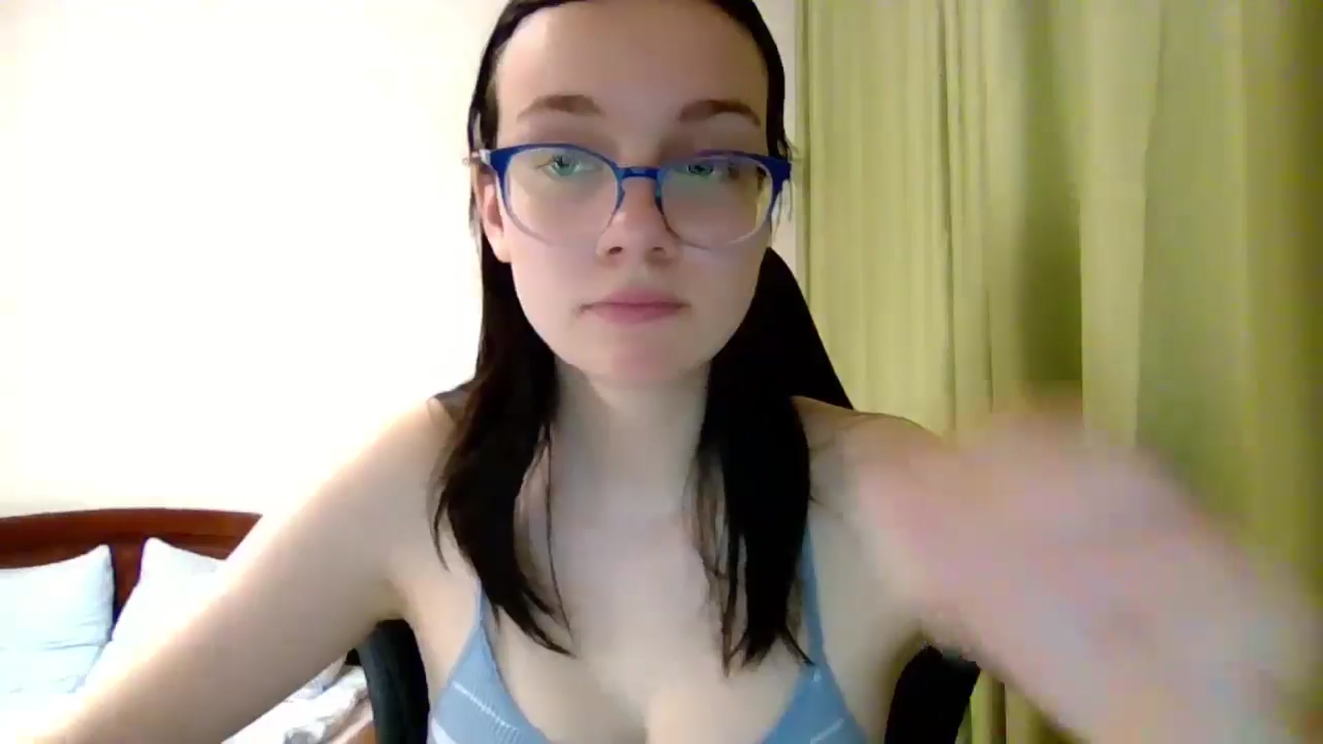 Gallery image thumbnail from Baby_Melania's myfreecams stream on, 06/04/2025, 18:30 image 14 of 20