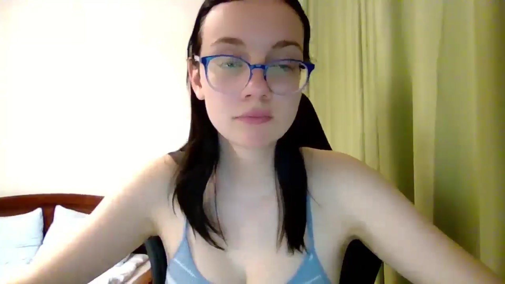 Gallery image thumbnail from Baby_Melania's myfreecams stream on, 06/04/2025, 18:30 image 16 of 20