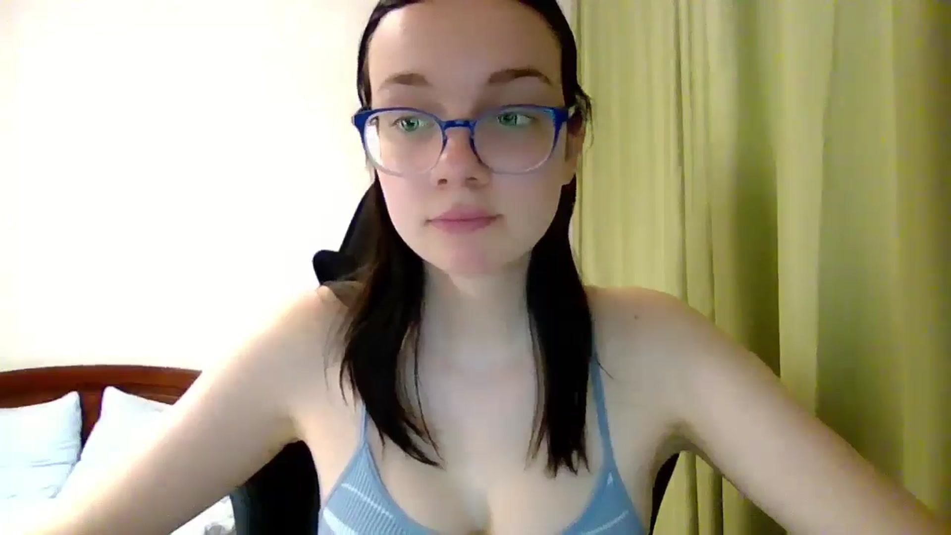 Gallery image thumbnail from Baby_Melania's myfreecams stream on, 06/04/2025, 18:30 image 15 of 20