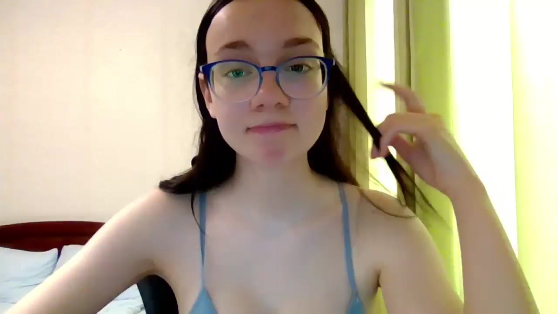 Gallery image thumbnail from Baby_Melania's myfreecams stream on, 06/05/2025, 15:44 image 15 of 20