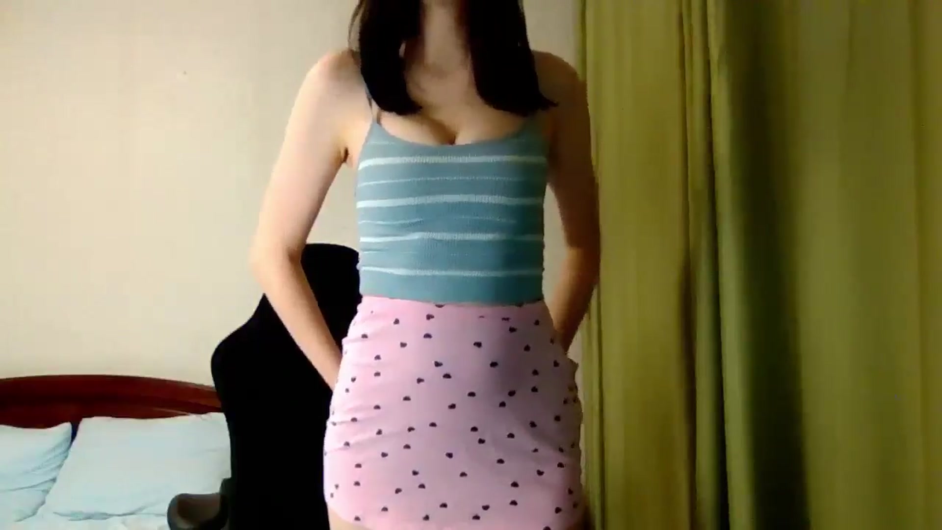 Gallery image thumbnail from Baby_Melania's myfreecams stream on, 06/05/2025, 19:51 image 15 of 20