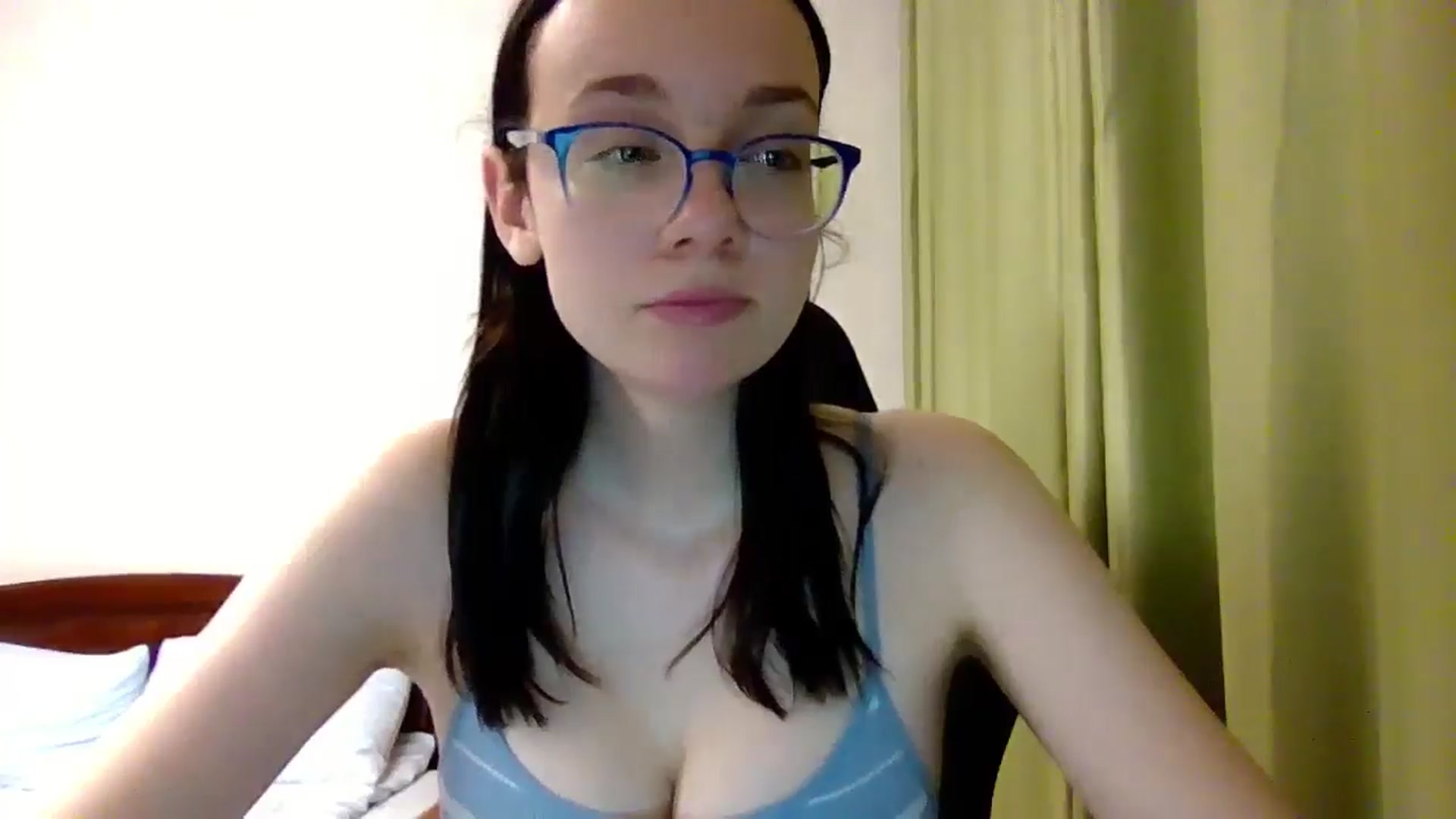 Gallery image thumbnail from Baby_Melania's myfreecams stream on, 06/05/2025, 19:51 image 19 of 20