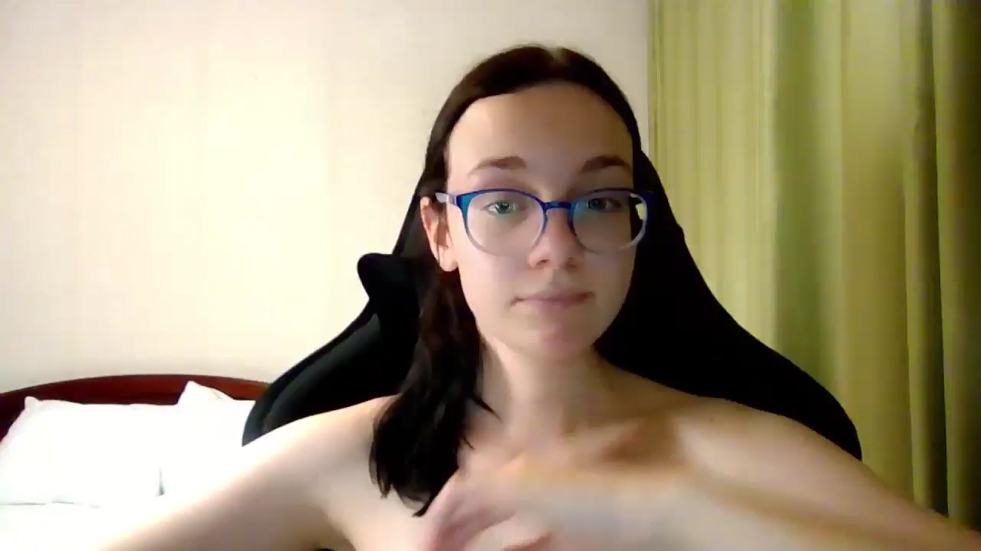 Gallery image thumbnail from Baby_Melania's myfreecams stream on, 06/07/2025, 19:22 image 4 of 20