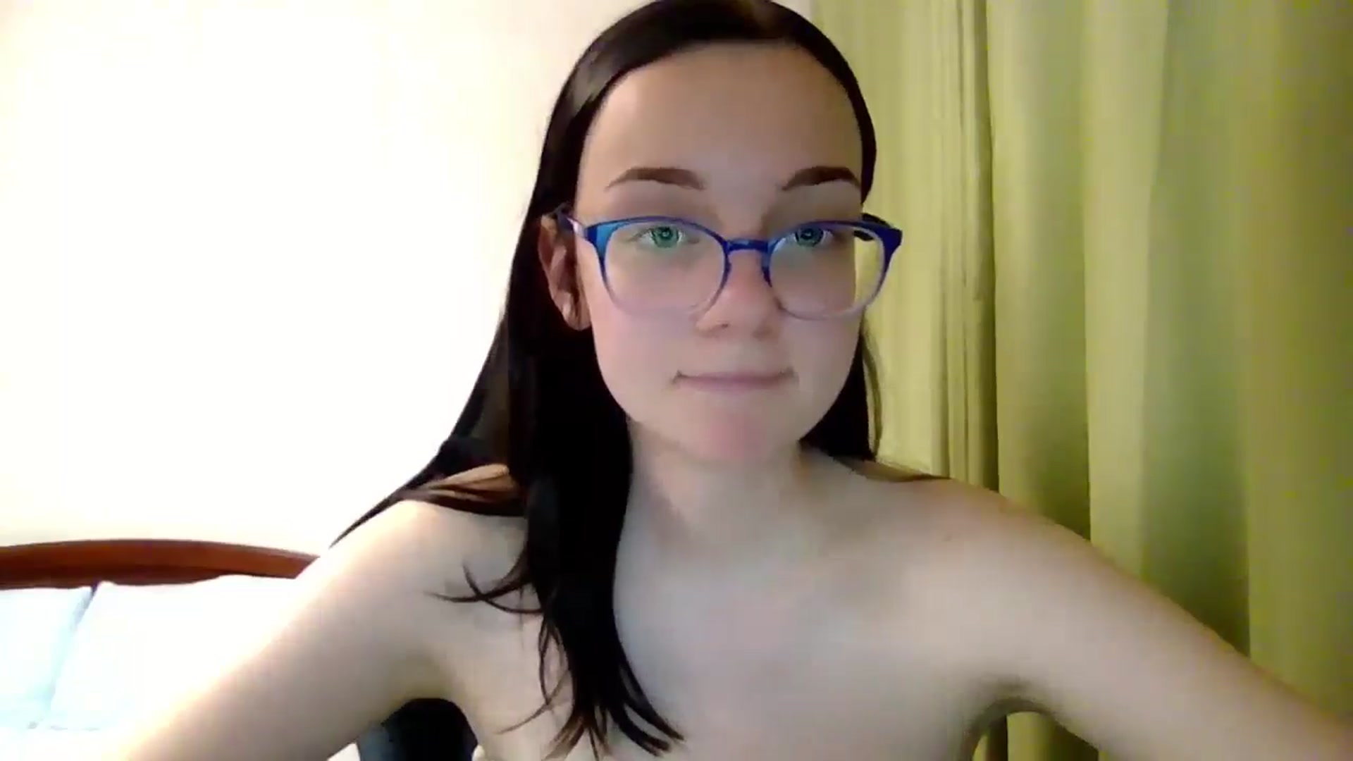 Gallery image thumbnail from Baby_Melania's myfreecams stream on, 06/12/2025, 18:25 image 15 of 20