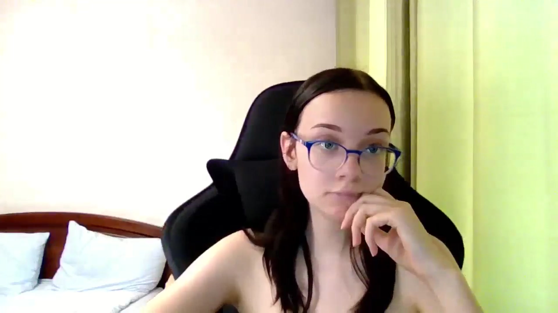 Gallery image thumbnail from Baby_Melania's myfreecams stream on, 06/13/2025, 16:31 image 13 of 20
