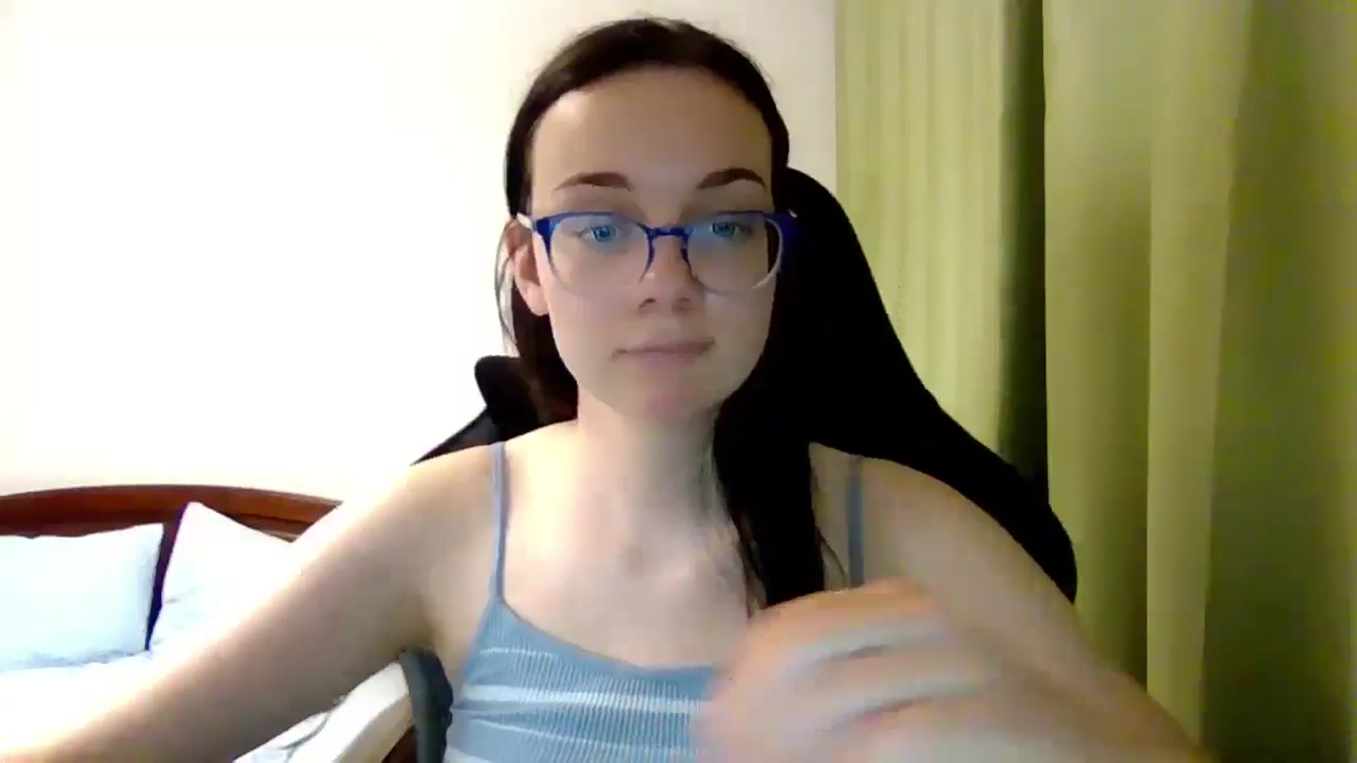Gallery image thumbnail from Baby_Melania's myfreecams stream on, 06/14/2025, 19:01 image 19 of 20