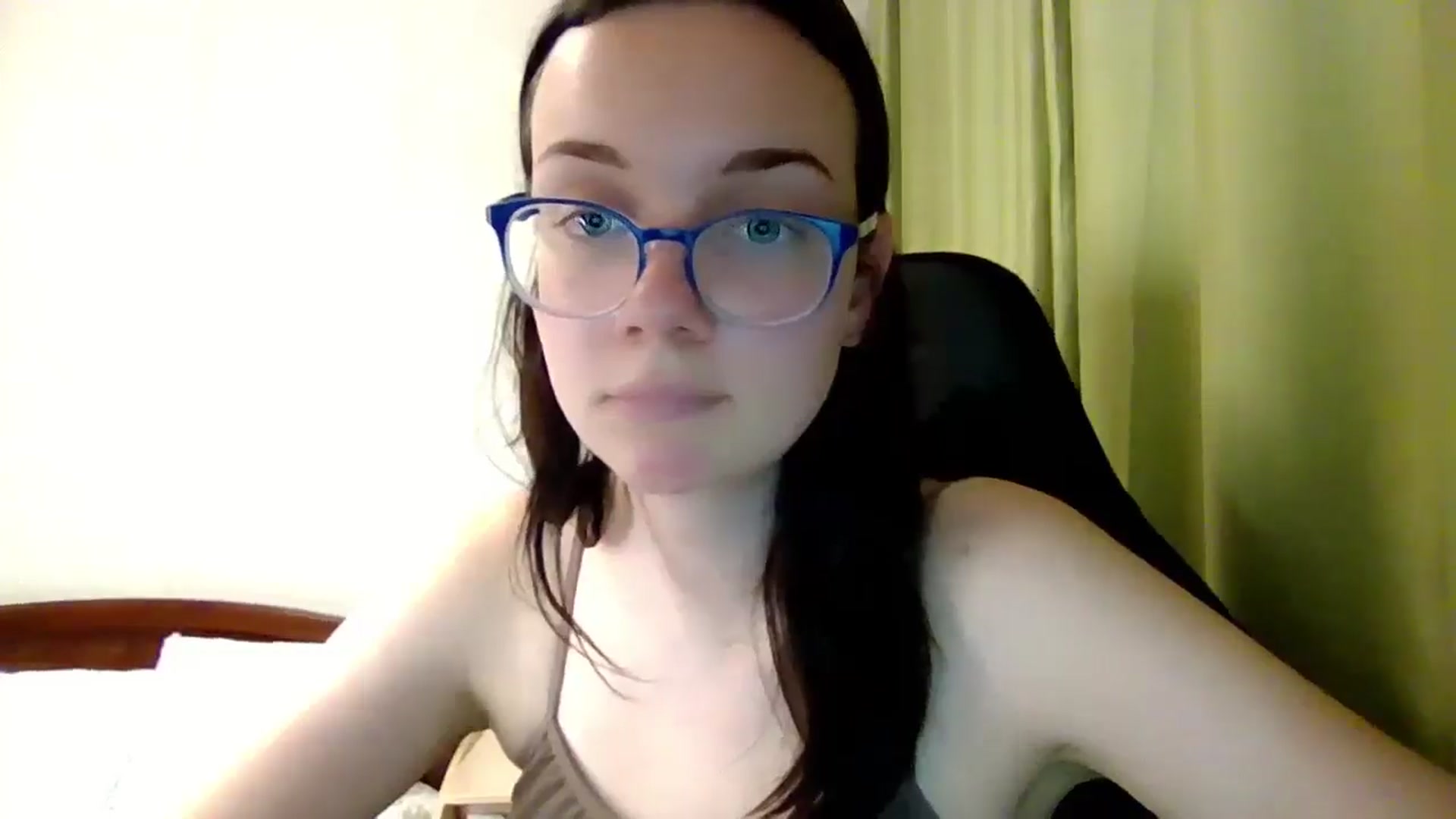 Gallery image thumbnail from Baby_Melania's myfreecams stream on, 06/19/2025, 19:28 image 19 of 20