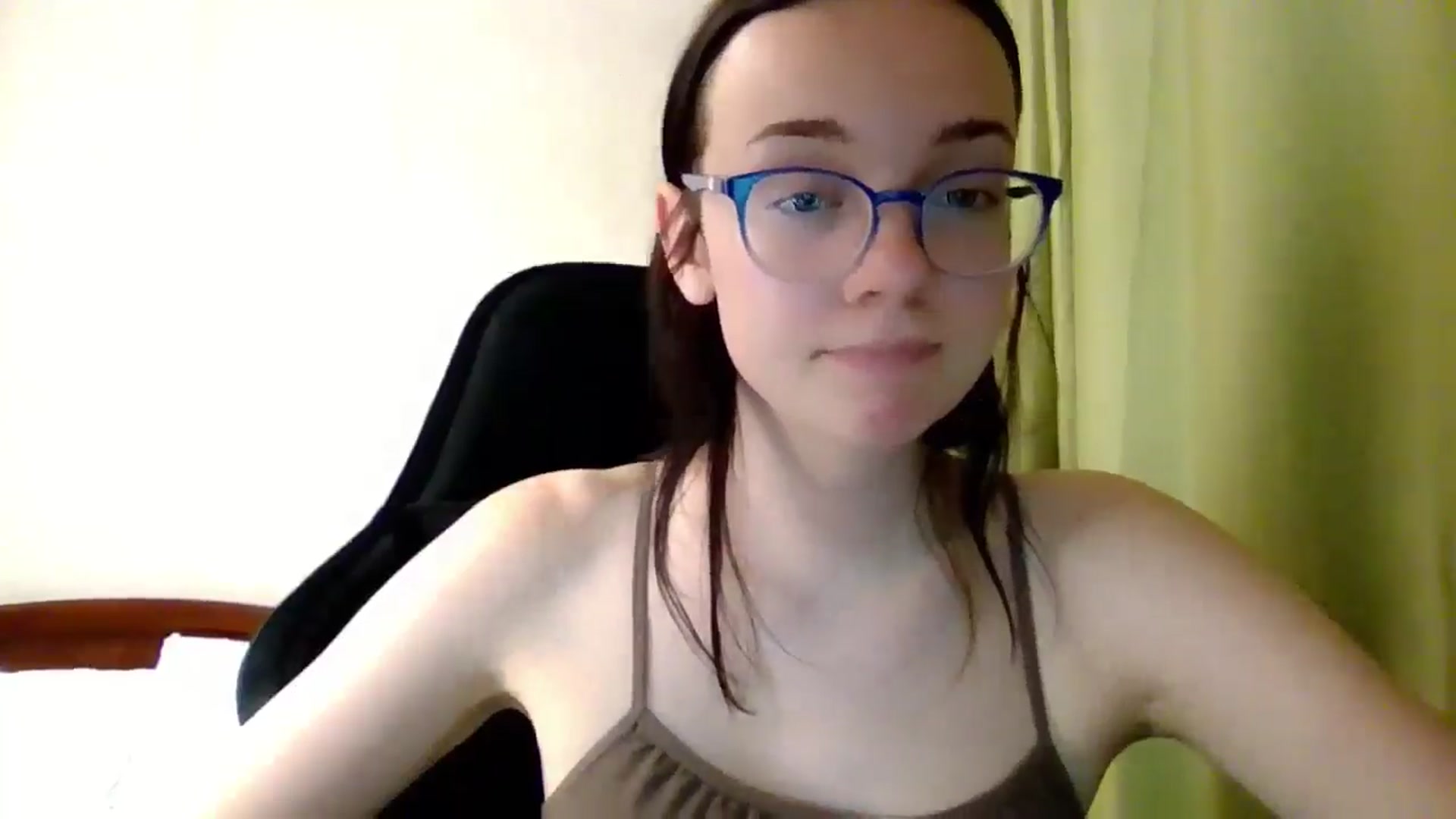 Gallery image thumbnail from Baby_Melania's myfreecams stream on, 06/19/2025, 19:28 image 9 of 20