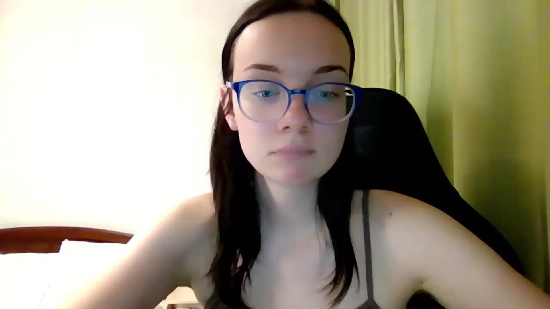 Gallery image thumbnail from Baby_Melania's myfreecams stream on, 06/19/2025, 19:28 image 3 of 20