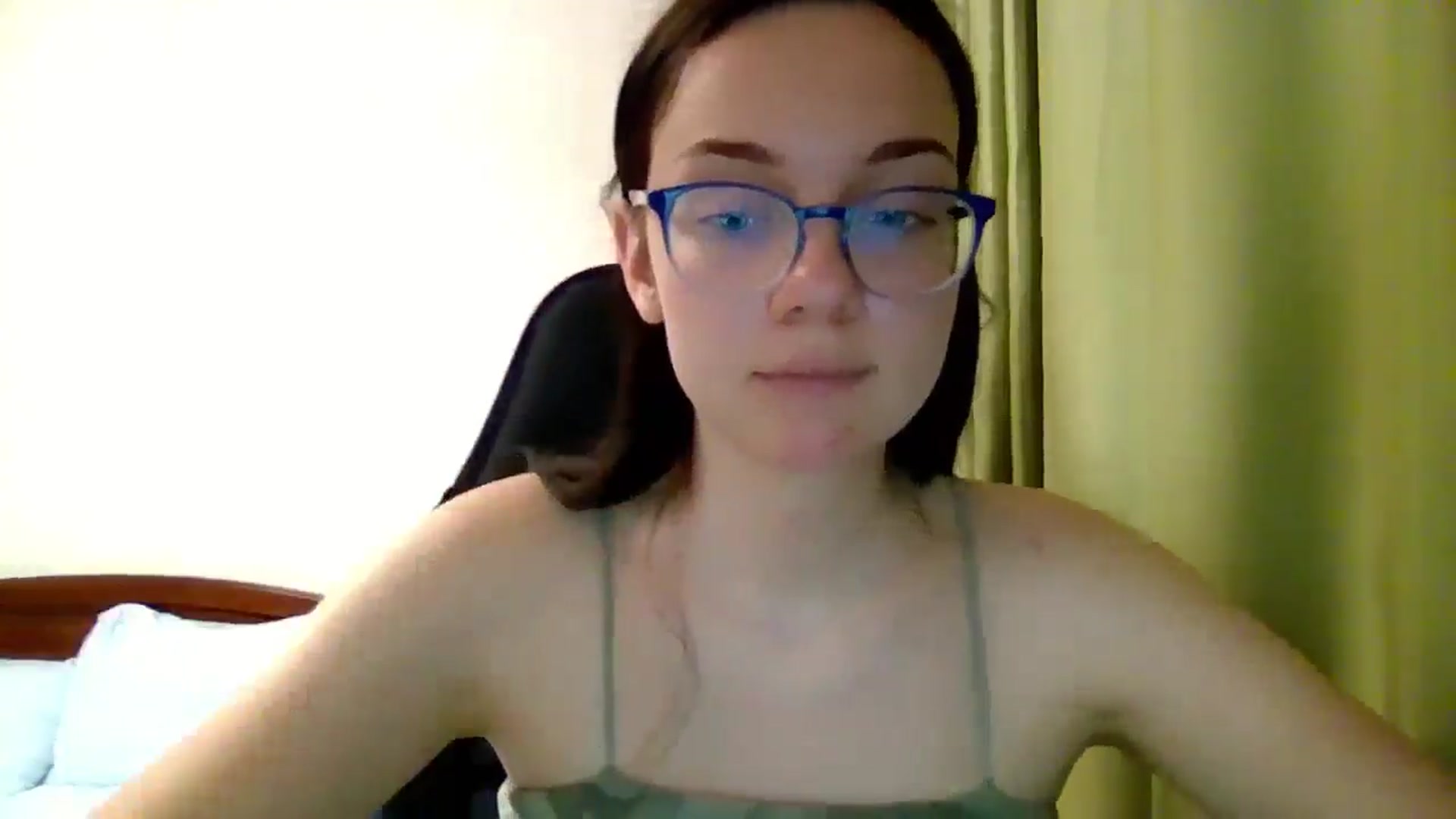 Gallery image thumbnail from Baby_Melania's myfreecams stream on, 06/22/2025, 18:41 image 13 of 20