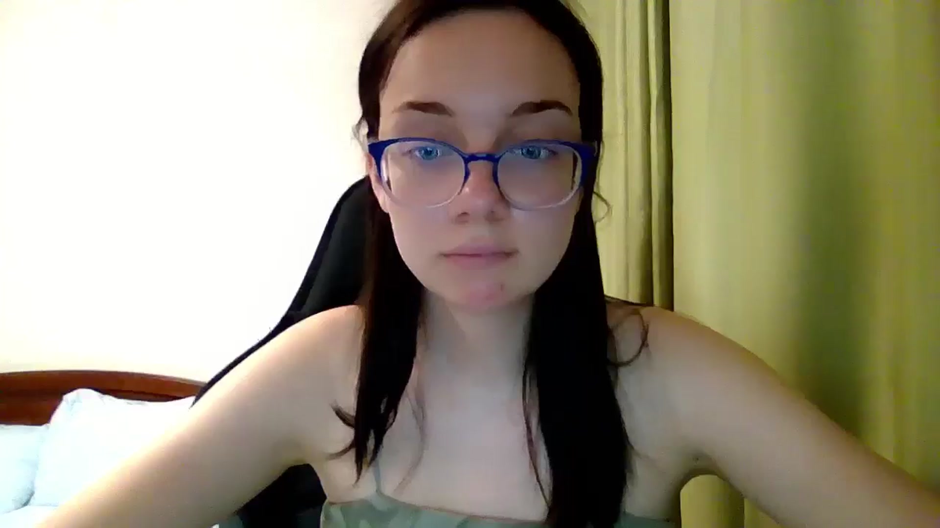 Gallery image thumbnail from Baby_Melania's myfreecams stream on, 06/22/2025, 18:41 image 17 of 20