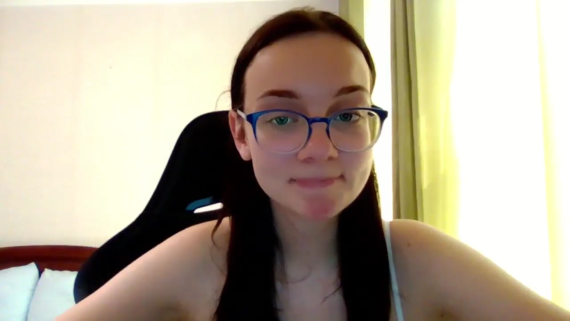 Gallery image thumbnail from Baby_Melania's myfreecams stream on, 06/23/2025, 13:20 image 12 of 20