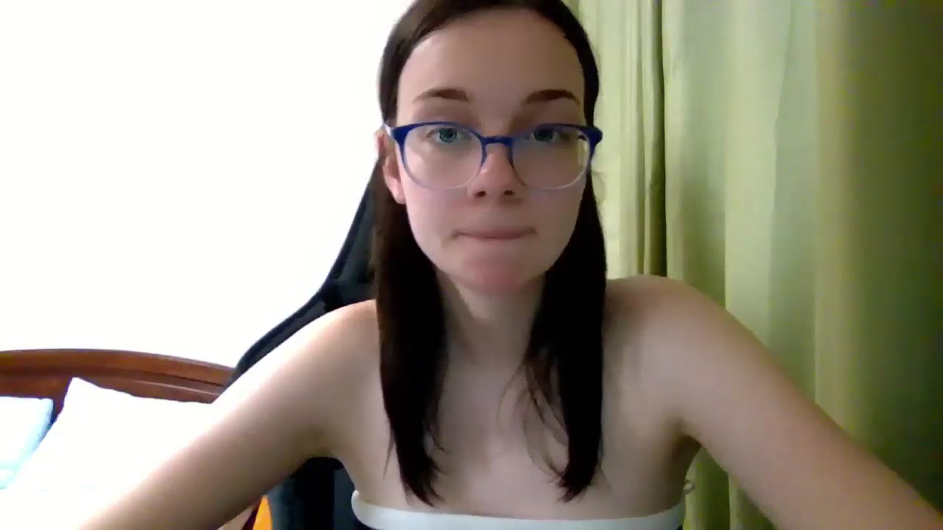 Gallery image thumbnail from Baby_Melania's myfreecams stream on, 06/24/2025, 18:27 image 15 of 20