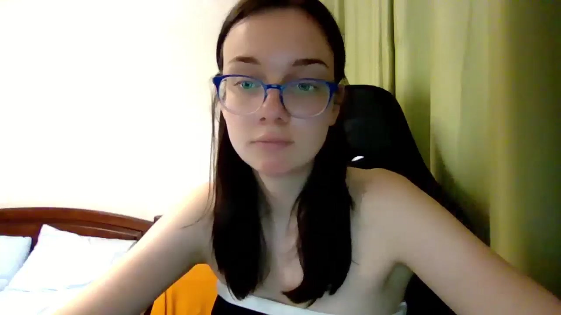 Gallery image thumbnail from Baby_Melania's myfreecams stream on, 06/24/2025, 18:27 image 18 of 20