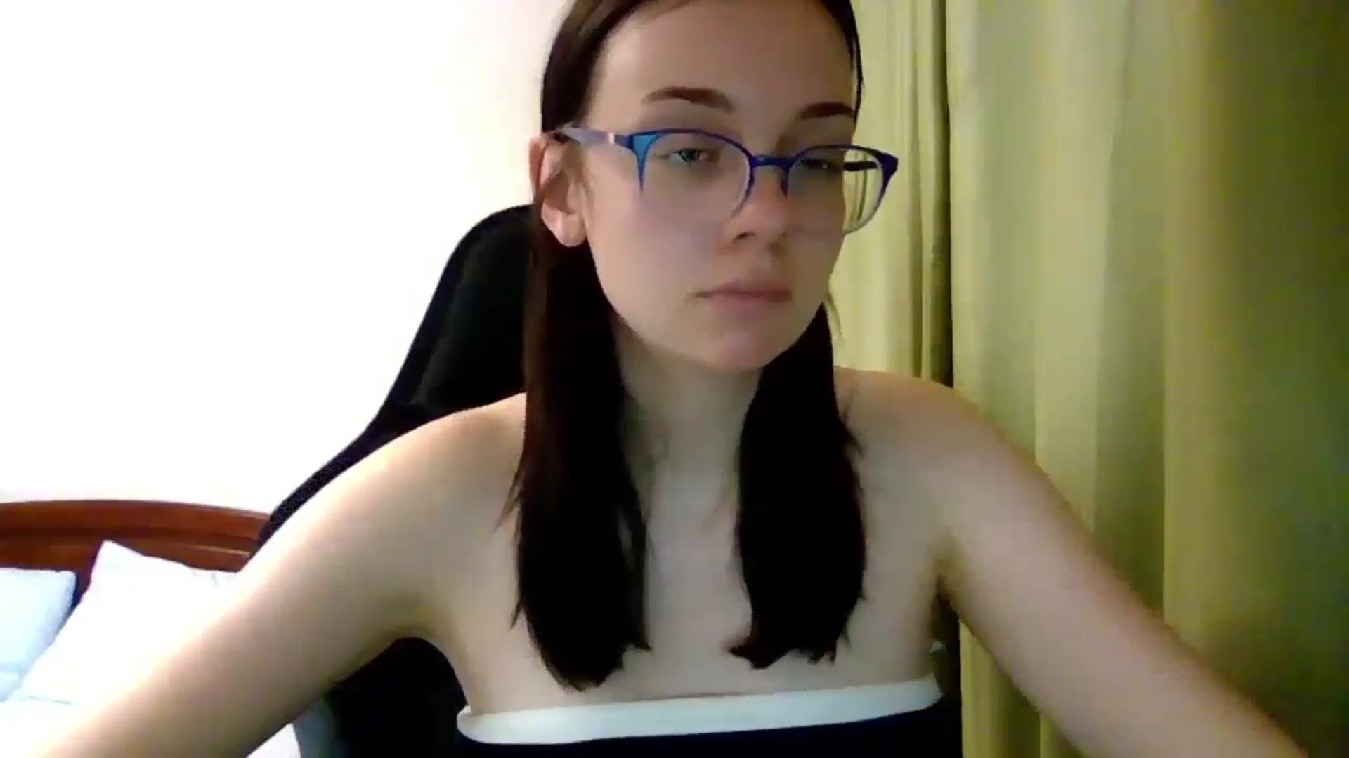 Gallery image thumbnail from Baby_Melania's myfreecams stream on, 06/24/2025, 18:27 image 16 of 20