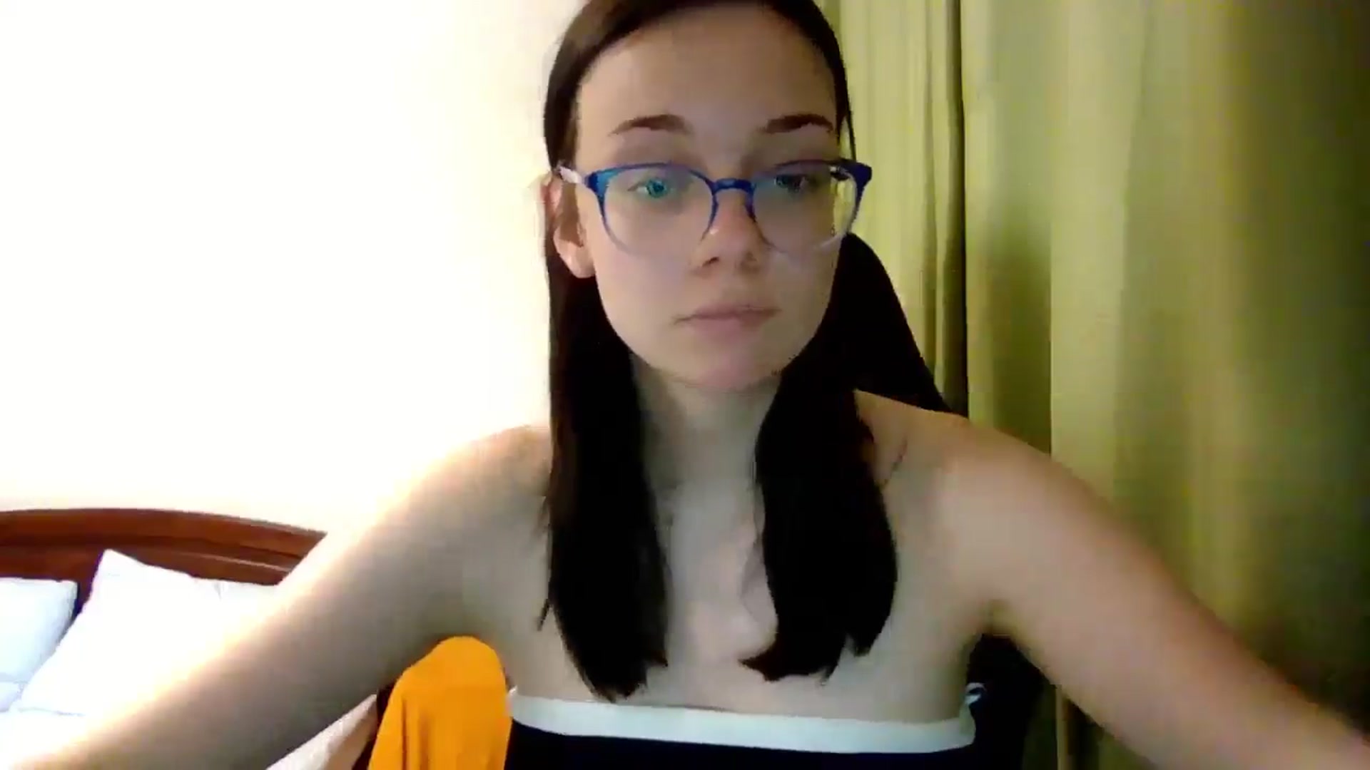 Gallery image thumbnail from Baby_Melania's myfreecams stream on, 06/24/2025, 18:27 image 17 of 20