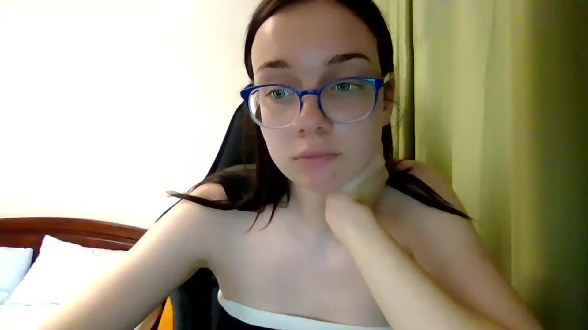 Gallery image thumbnail from Baby_Melania's myfreecams stream on, 06/24/2025, 18:51 image 10 of 20
