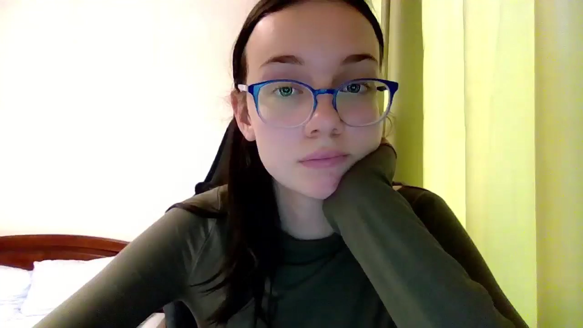 Gallery image thumbnail from Baby_Melania's myfreecams stream on, 06/29/2025, 16:17 image 8 of 20