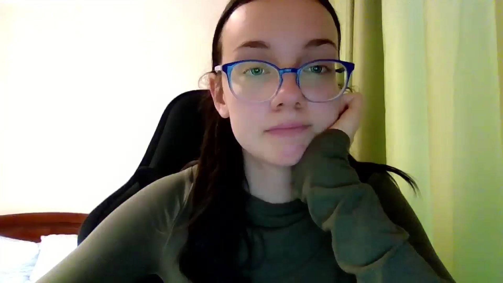 Gallery image thumbnail from Baby_Melania's myfreecams stream on, 06/29/2025, 17:47 image 17 of 20
