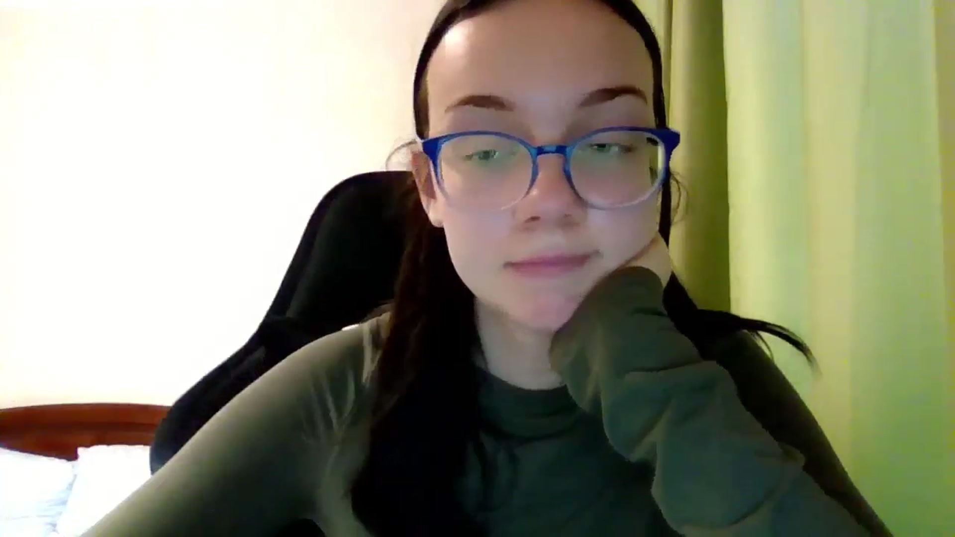 Gallery image thumbnail from Baby_Melania's myfreecams stream on, 06/29/2025, 17:47 image 18 of 20