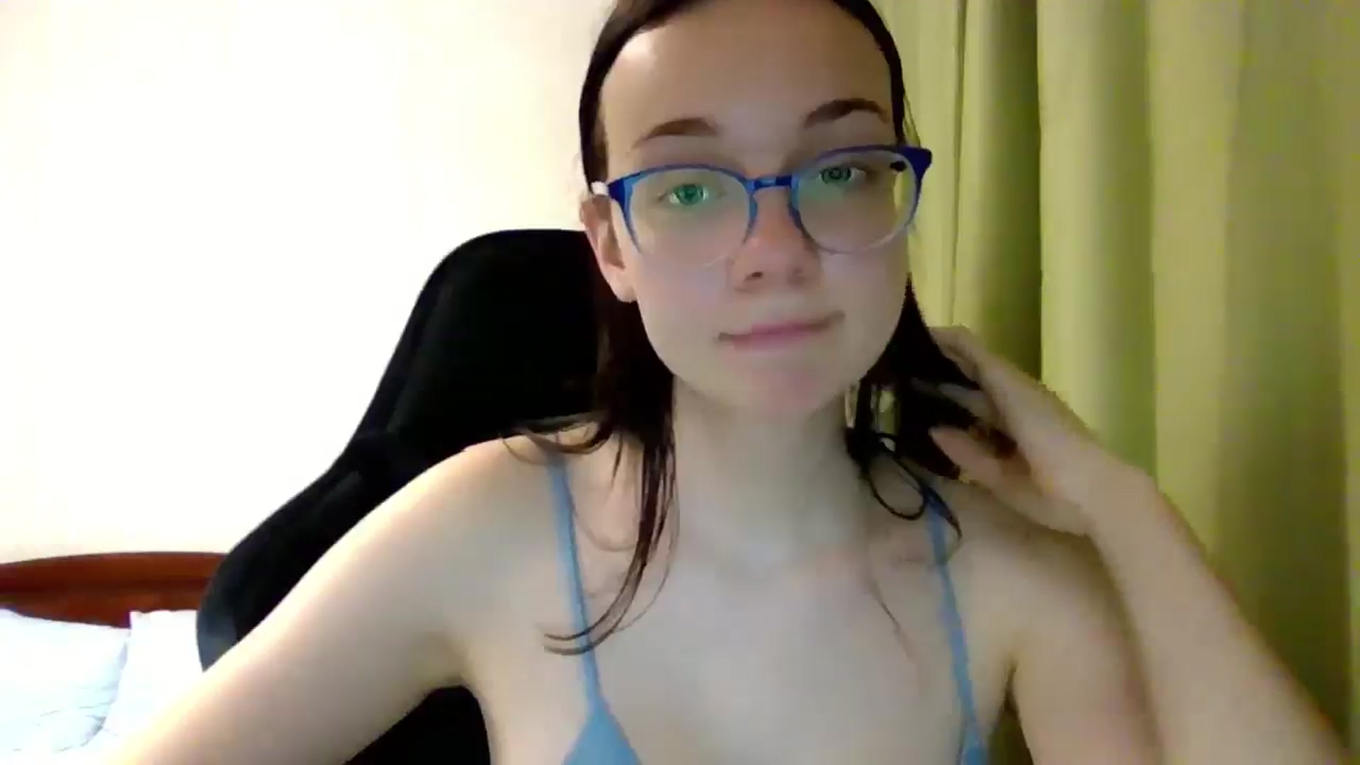 Gallery image thumbnail from Baby_Melania's myfreecams stream on, 06/29/2025, 19:53 image 17 of 20