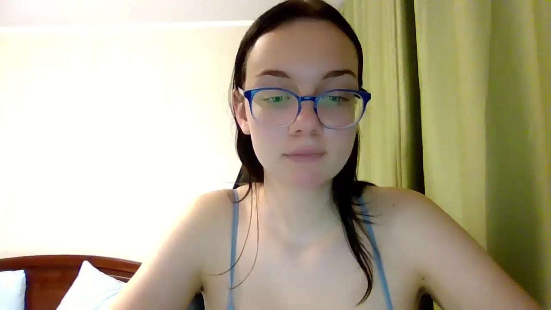 Gallery image thumbnail from Baby_Melania's myfreecams stream on, 06/30/2025, 24:15 image 18 of 20