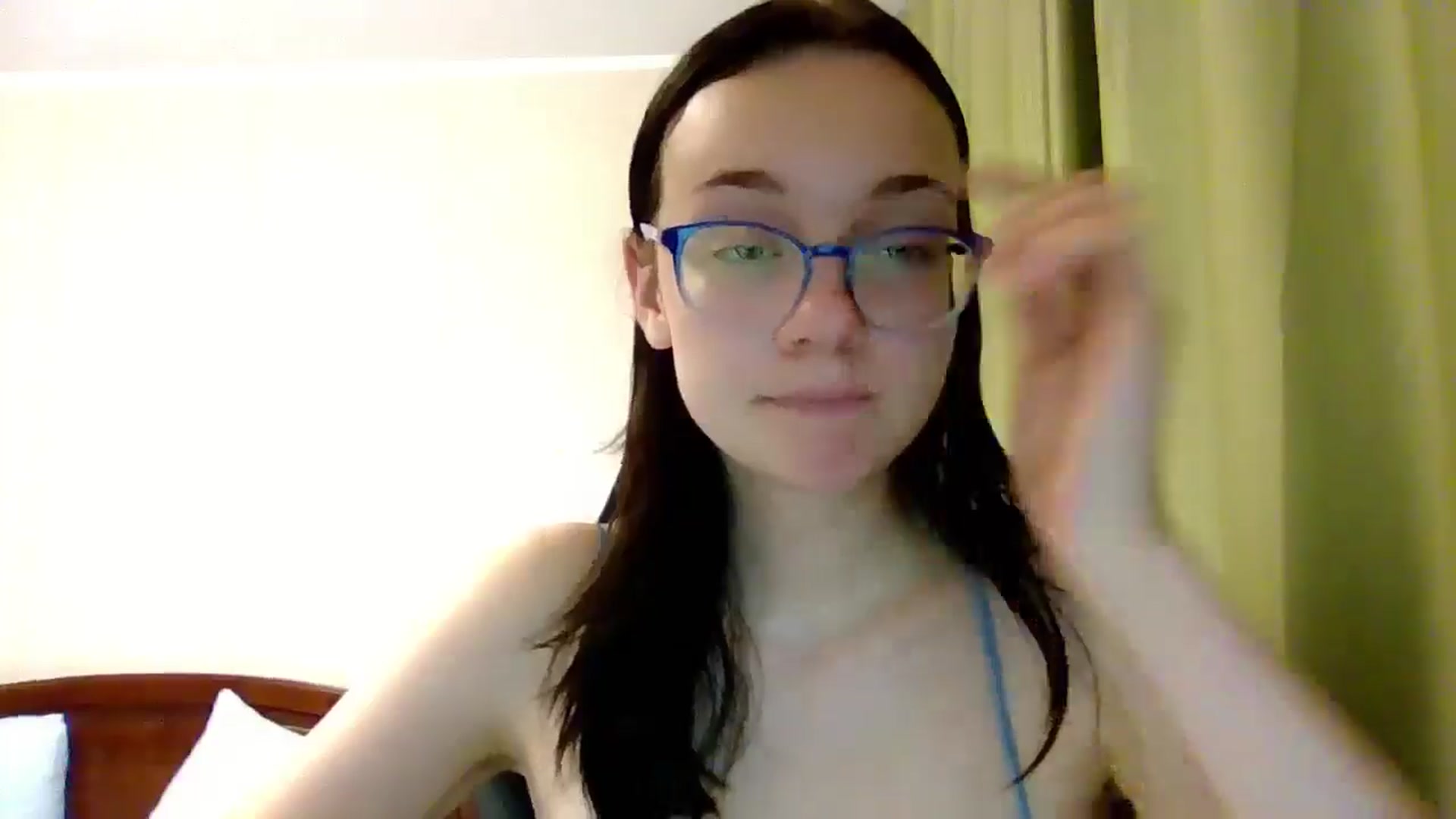 Gallery image thumbnail from Baby_Melania's myfreecams stream on, 06/30/2025, 24:15 image 17 of 20